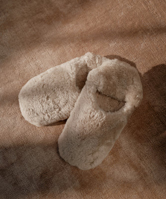 Jenni Kayne Shearling Moroccan Slipper Size Medium | Jenni Kayne