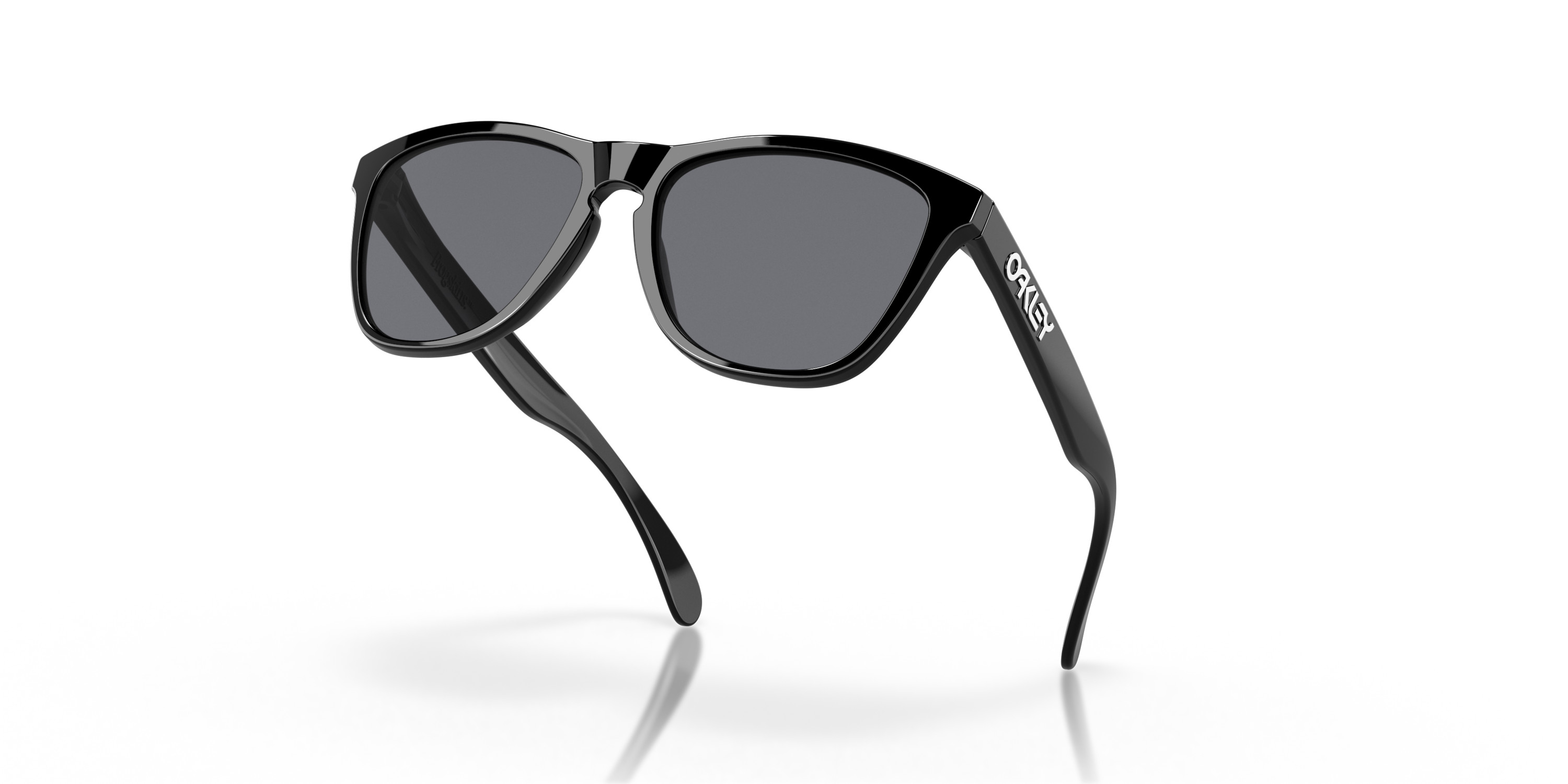 Oakley Frogskins™ Polished Black Sunglasses | Oakley® US | Oakley (US)