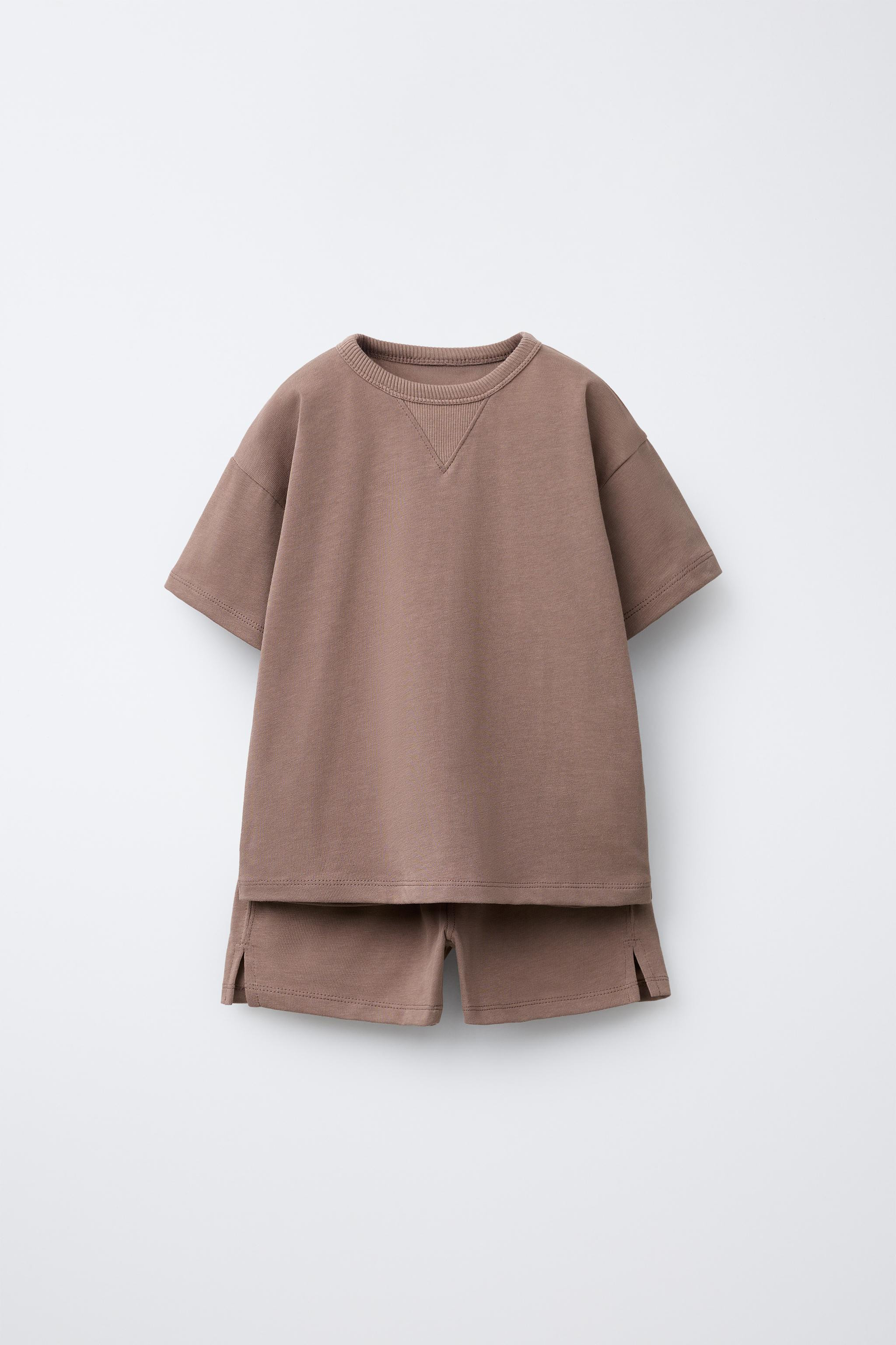 PLAIN T-SHIRT AND BERMUDA JOGGING SET | Zara US