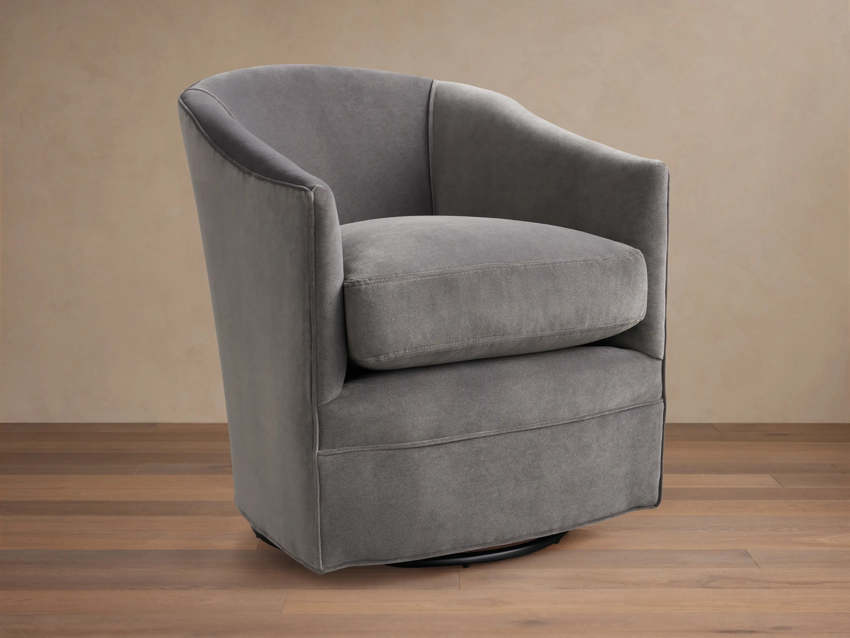 Giles Swivel Chair | Arhaus