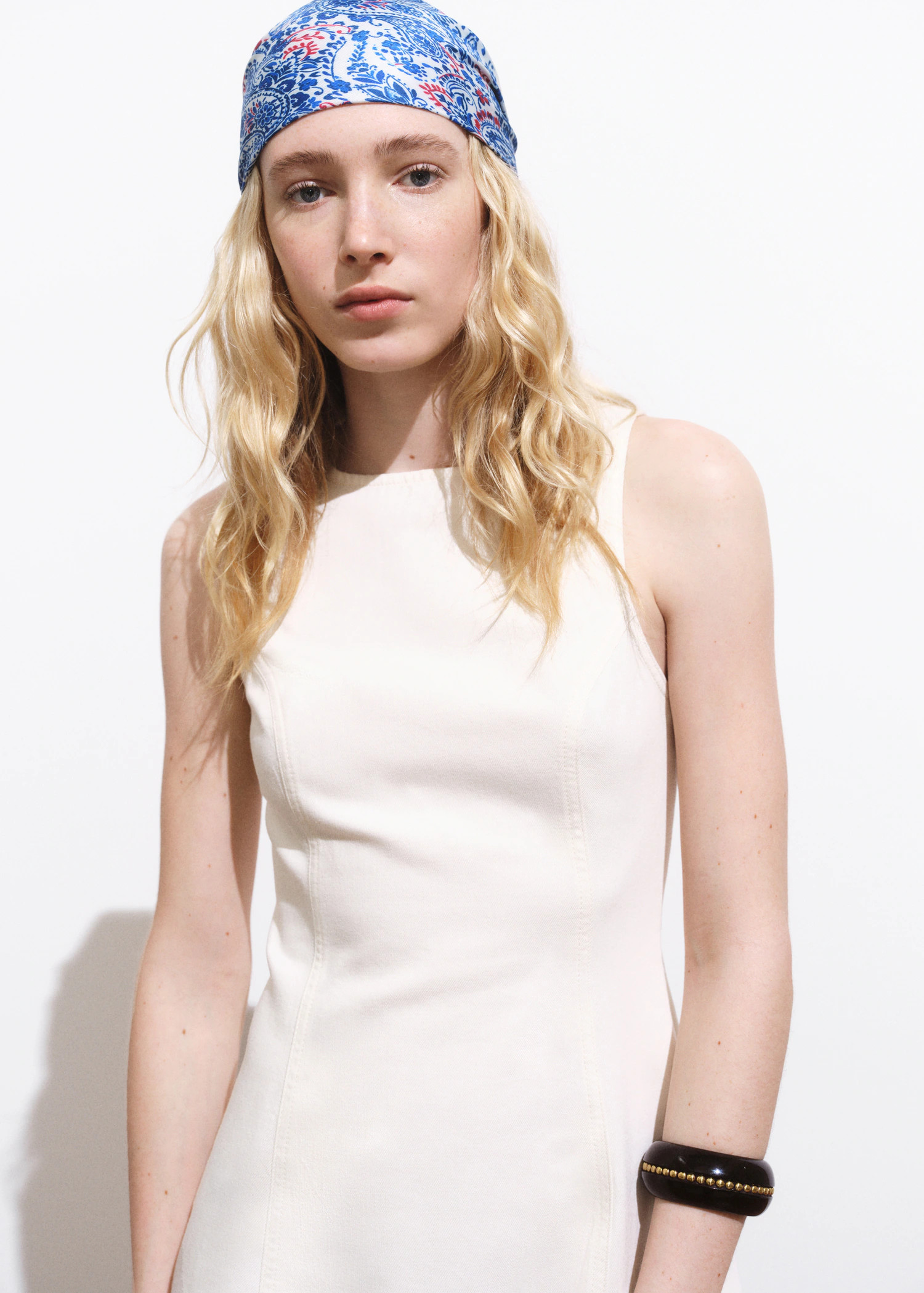 Paisley print scarf - Women | MANGO USA | Mango (US/MX/AU)