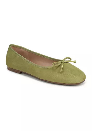 Alie Flats | Belk