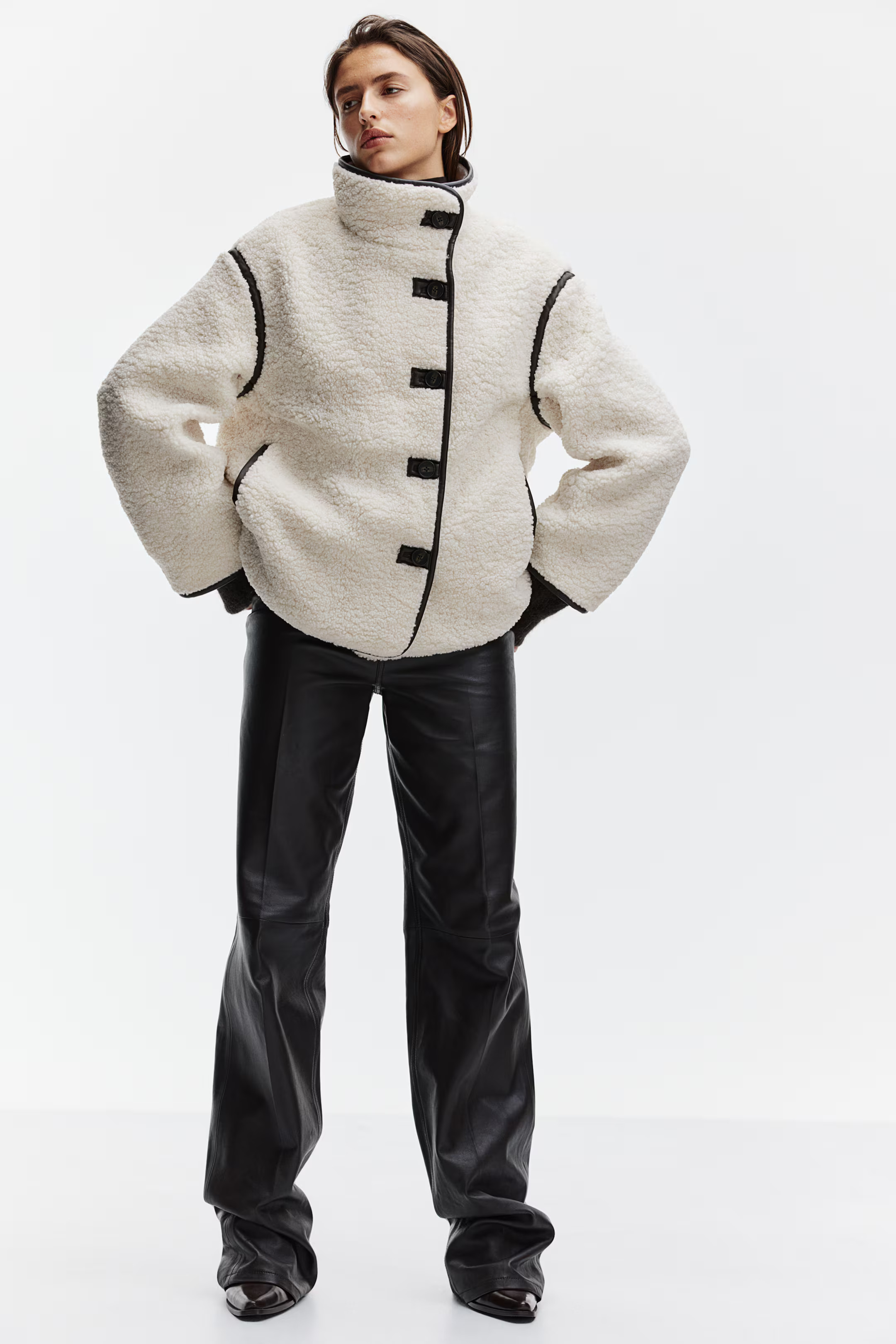 Loose-fit teddy jacket | H&M (UK, MY, IN, SG, PH, TW, HK)