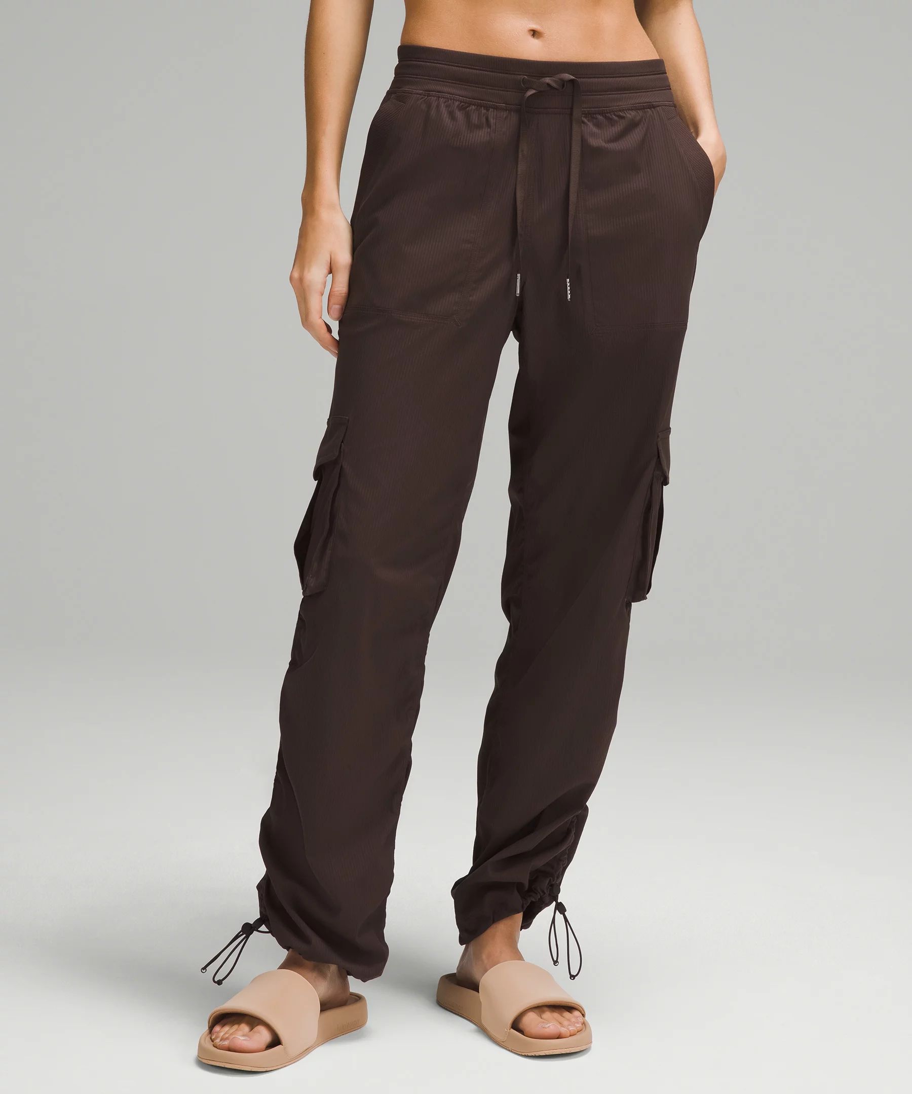 Dance Studio Relaxed-Fit Mid-Rise Cargo Pant | Lululemon (US)