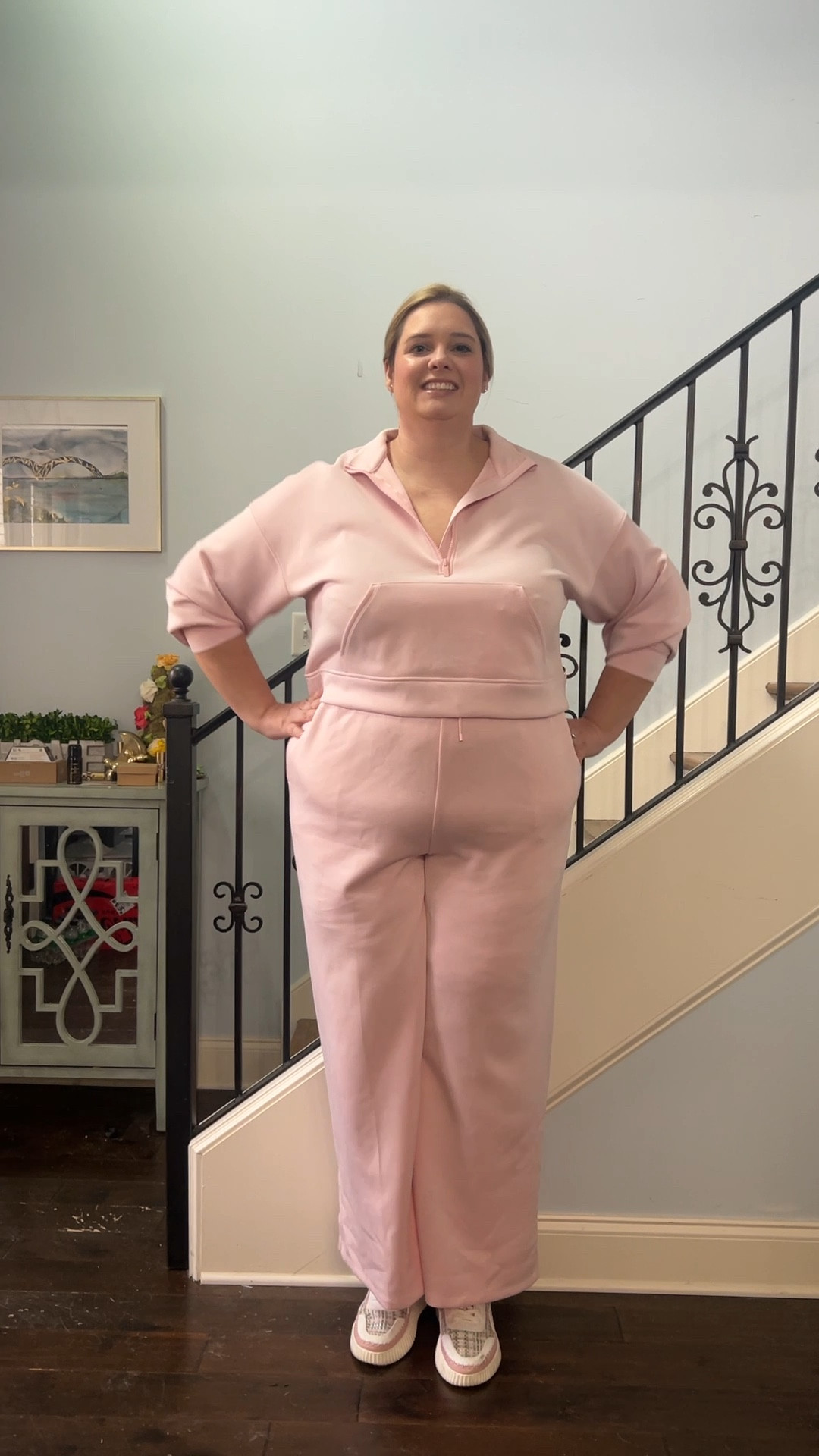 I’m obsessed with this pink set, perfect for lounging at home or runnings errands 

#LTKplussize #LTKSeasonal #LTKstyletip