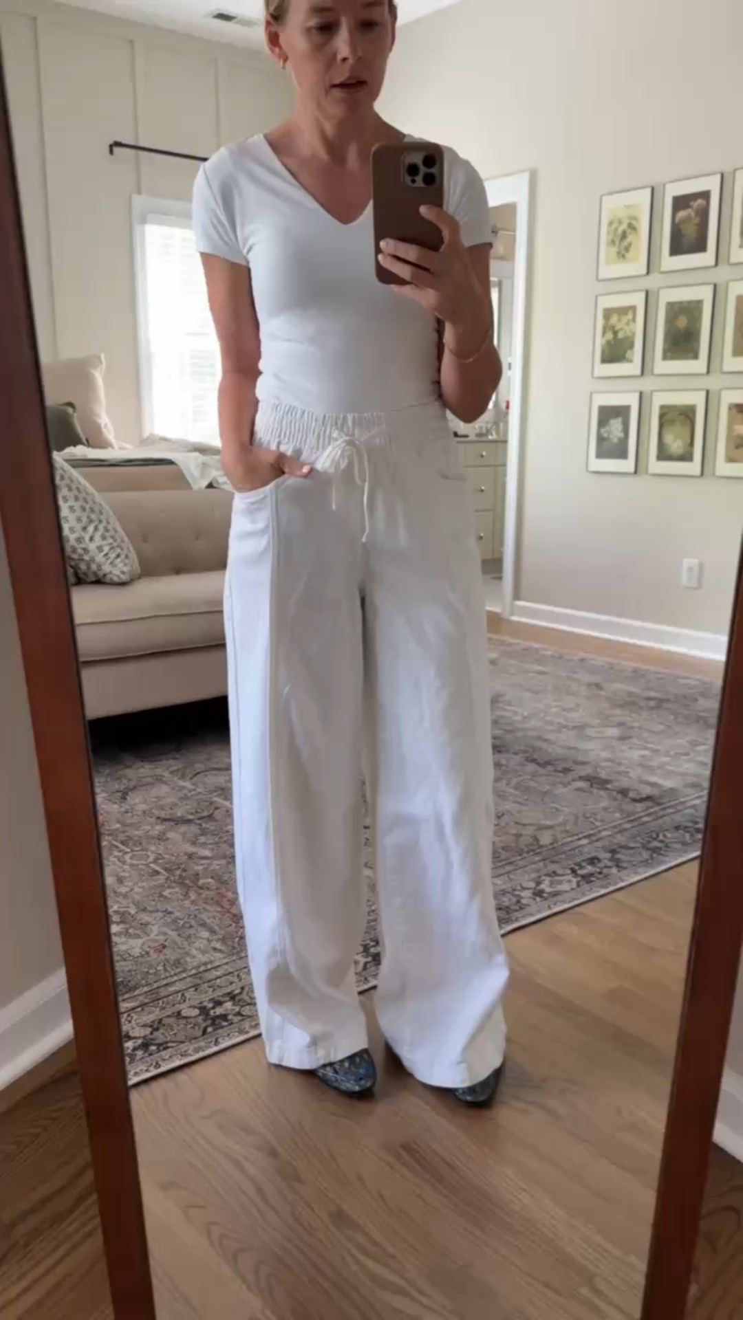 Not sure if this outfit is too simple, but it’s definitely comfy! Size down in the pants - these are an XS and I’m normally a small.

#LTKFashion #BackstreetBoys2025 

#LTKFindsUnder50