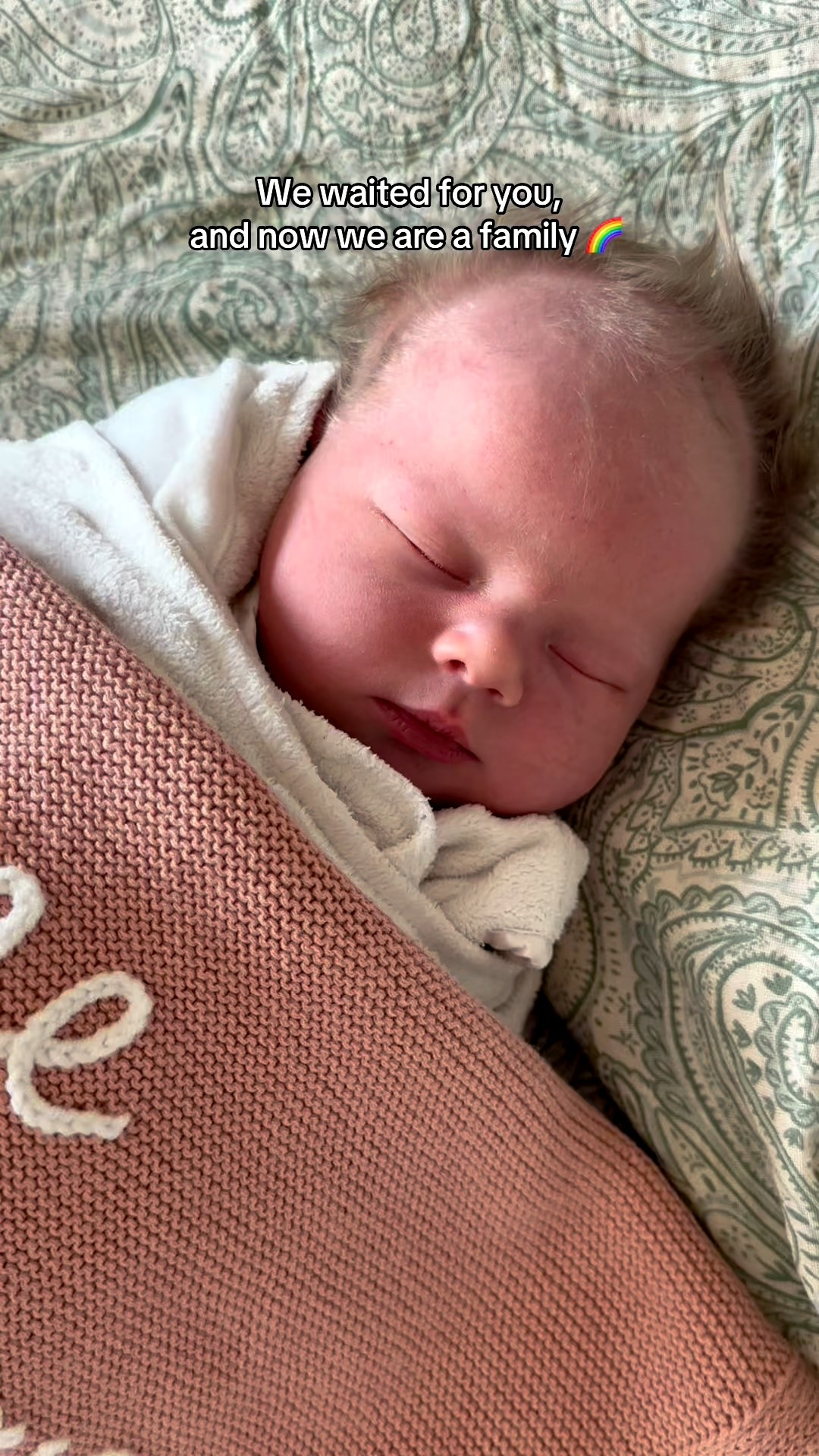 The story that makes you pause and hug your little one a little tighter 🥰 We Waited for You is a heartwarming reminder of just how loved and cherished they’ve always been.

#childrensbooks #bedtimestory #momlife #familyreads #lovingparenting

#LTKdayinmylife #LTKootd #LTKgrwm