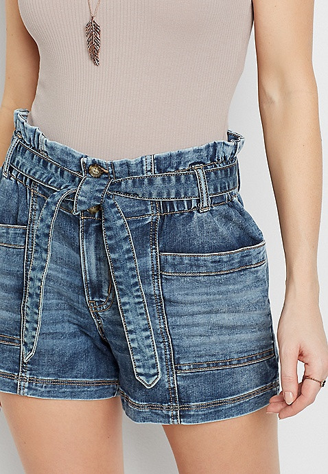 DenimFlex™ High Rise Medium Wash Belted 3.5in Short | Maurices
