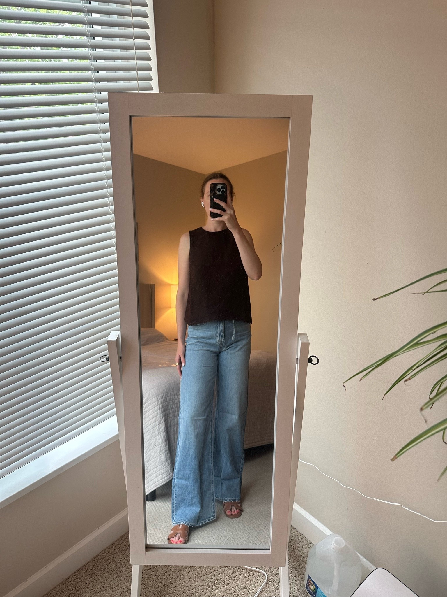 Madewell The Ultimate Wide Leg Jeans 

in Airy Denim and TTS

#LTKgrwm #LTKootd #LTKHome