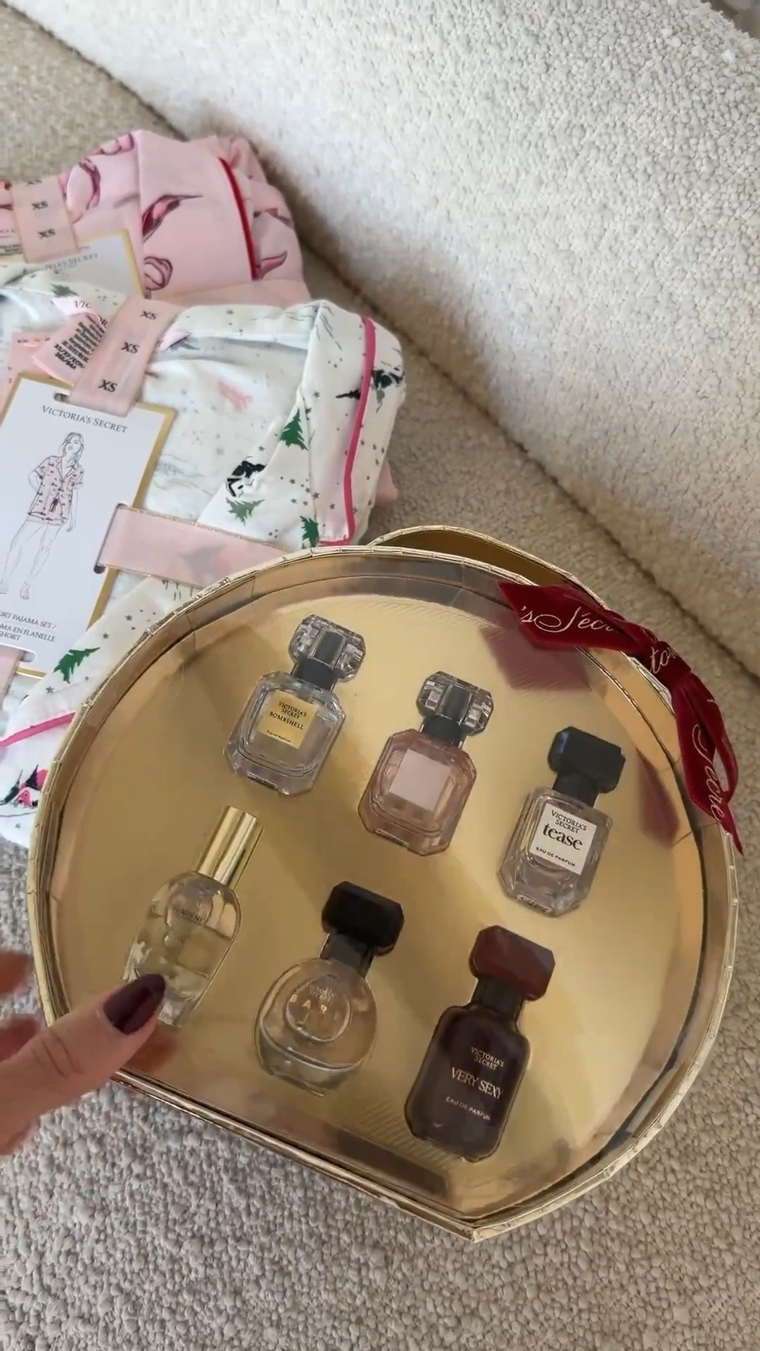 Great gifts from Victoria’s Secret! Order by 12/17 to get before Christmas! 






Gift guide, teenager, Victoria’s Secret, parfum 

#LTKFindsUnder100 #LTKGiftGuide #LTKHoliday