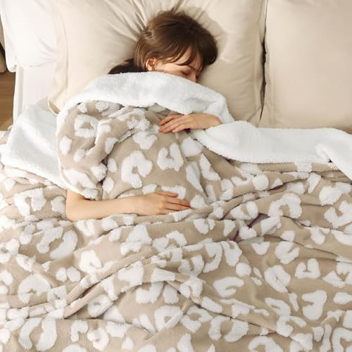 Bedsure Thick and Warm Sherpa Blanket Queen Size for Winter, Cheetah Print Queen Blanket for Bed, Fuzzy Plush Cute Leopard Print Blanket for Women, Beige, 90x90 Inches | Amazon (US)
