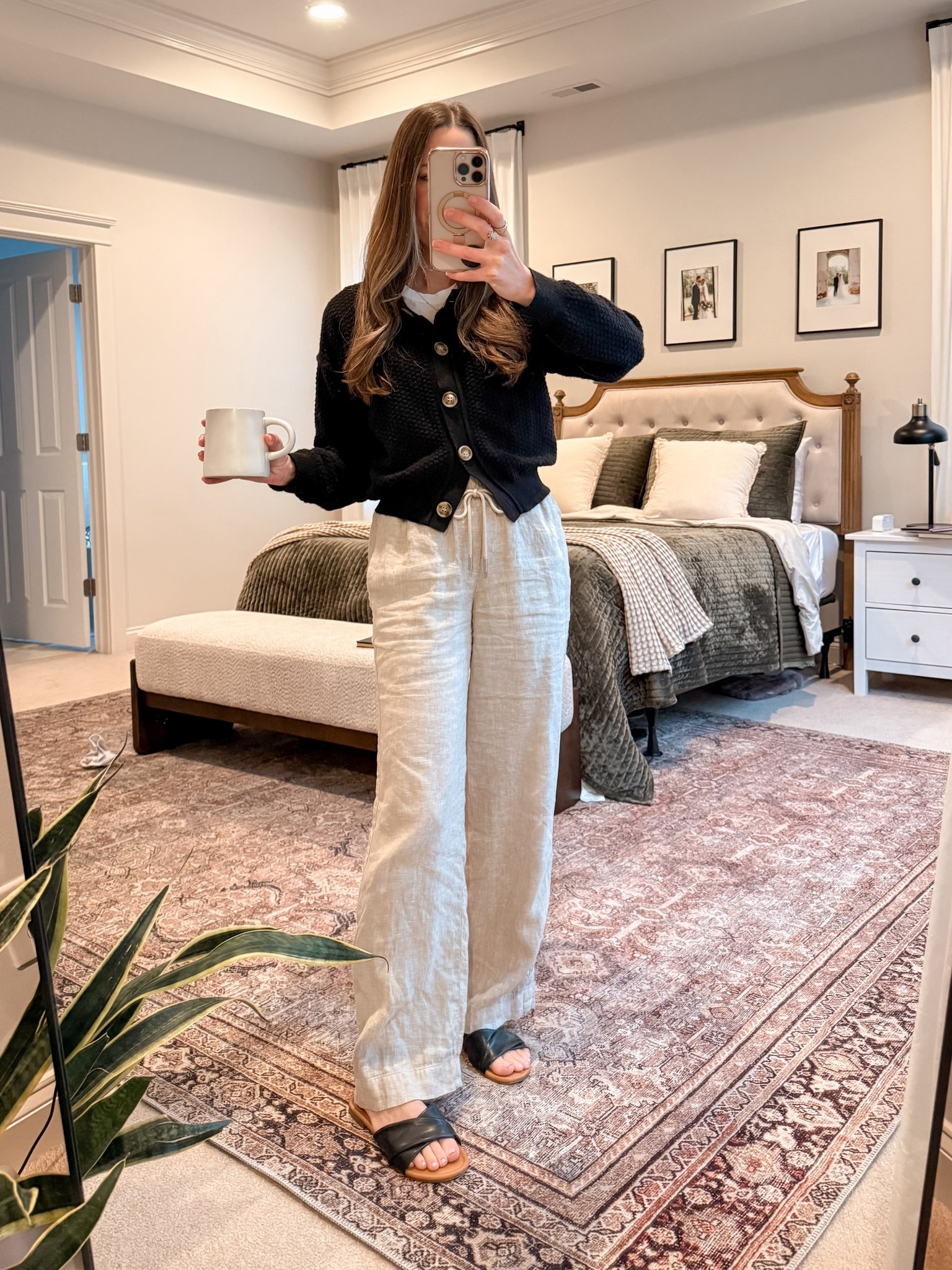 European-inspired spring outfit 🤍
Quince linen pants outfit (XS, 30” inseam — I’m 5’4” for reference) + a crisp white tee + lightweight cardigan = the easiest “put-together” capsule look for errands, school drop-off, or a casual work day.

Use my Quince code: INFG-26LINENANDLIGHTCO10
#linenpantsoutfit #springoutfit #capsulewardrobe #petiteoutfit #neutraloutfit #minimalstyle #mom

#LTKootd #LTKmomlife #LTKSeasonal