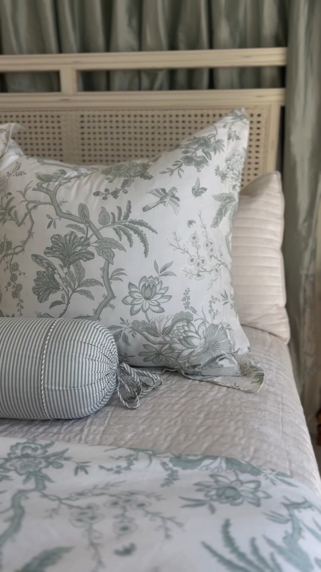 Shop my cozy & chic guest bedding!

#LTKHome