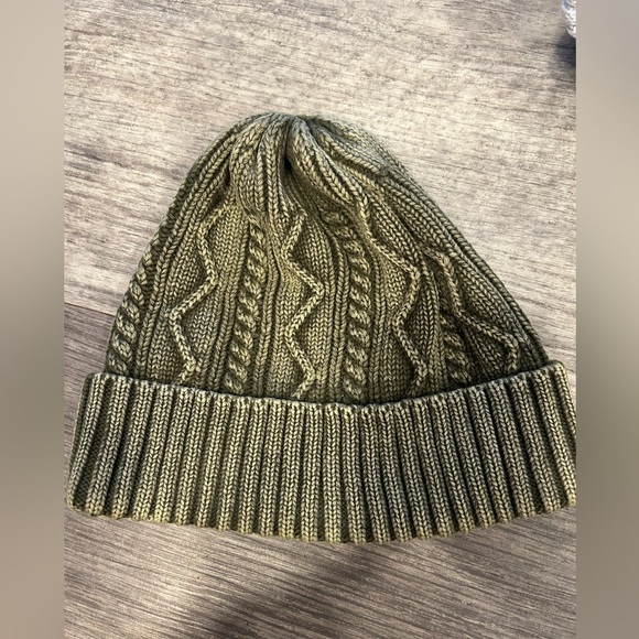 Free People Cable Knit Olive Green Beanie | Poshmark
