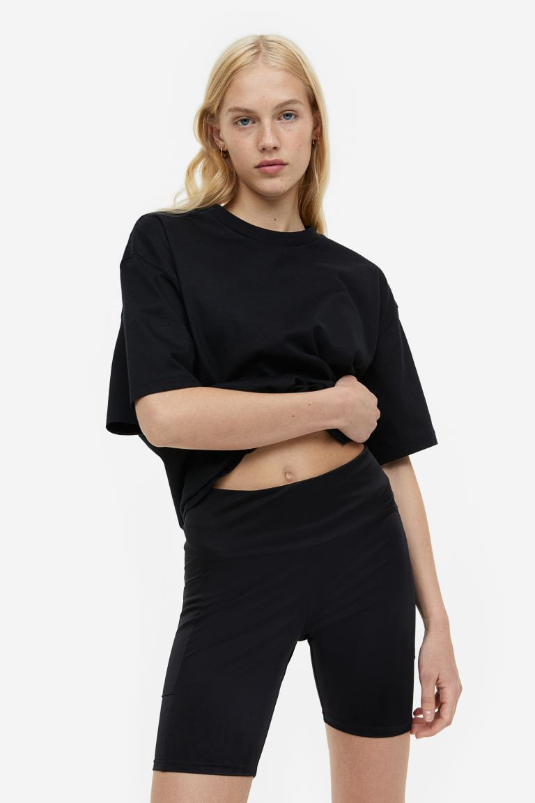 Boxy T-shirt | H&M (UK, MY, IN, SG, PH, TW, HK)