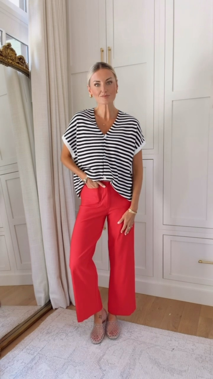 Another red & black look for game day! This would also be great for a teacher if your school colors are red & black! Wearing S/26!

Loverly Grey, Amazon, striped cardigan, short sleeve cardigan, red pants, wide leg pant, Georgia game day

#LTKSeasonal