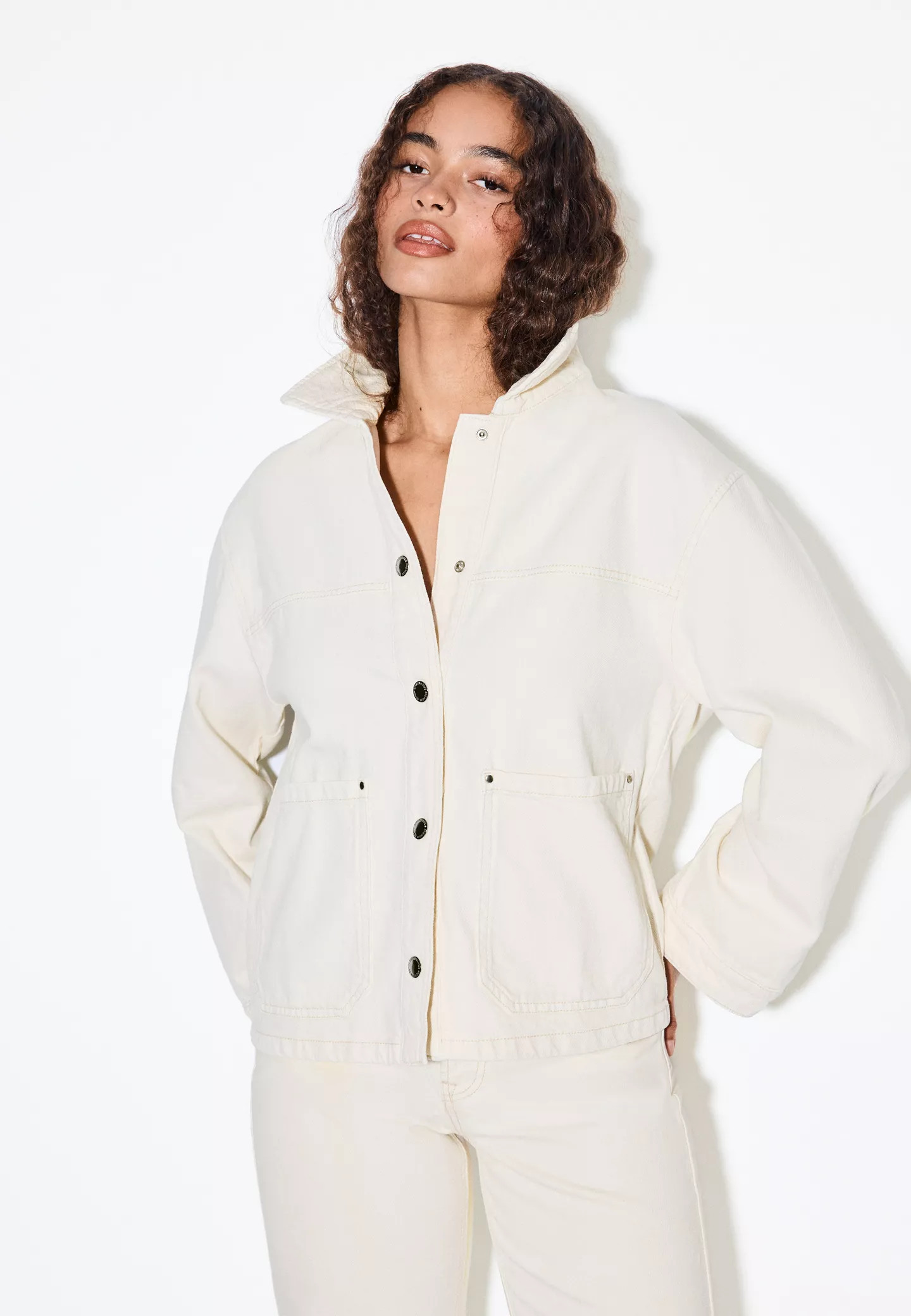 Jacket with patch pockets - Women's Jackets and trench coats | Stradivarius United Kingdom | Stradivarius (UK)