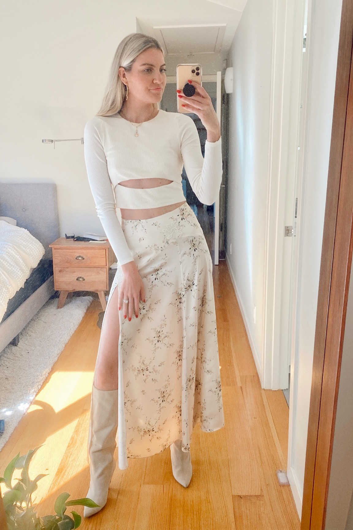 Transitional winter to Spring outfit! 