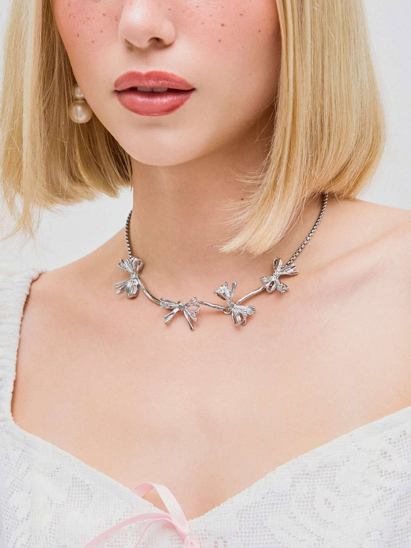 Zinc Alloy Bowknots Decor Necklace   For Date Music Festival/Live House Party/Clubbing Exhibition... | Cider