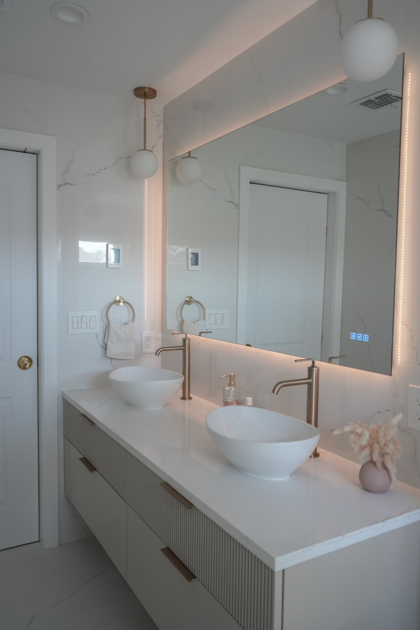 @Wayfair Wayfair has truly been my best friend during this renovation 🤍
I love this mirror so much! 

#LTKmorningroutine #LTKSaleAlert #LTKHome