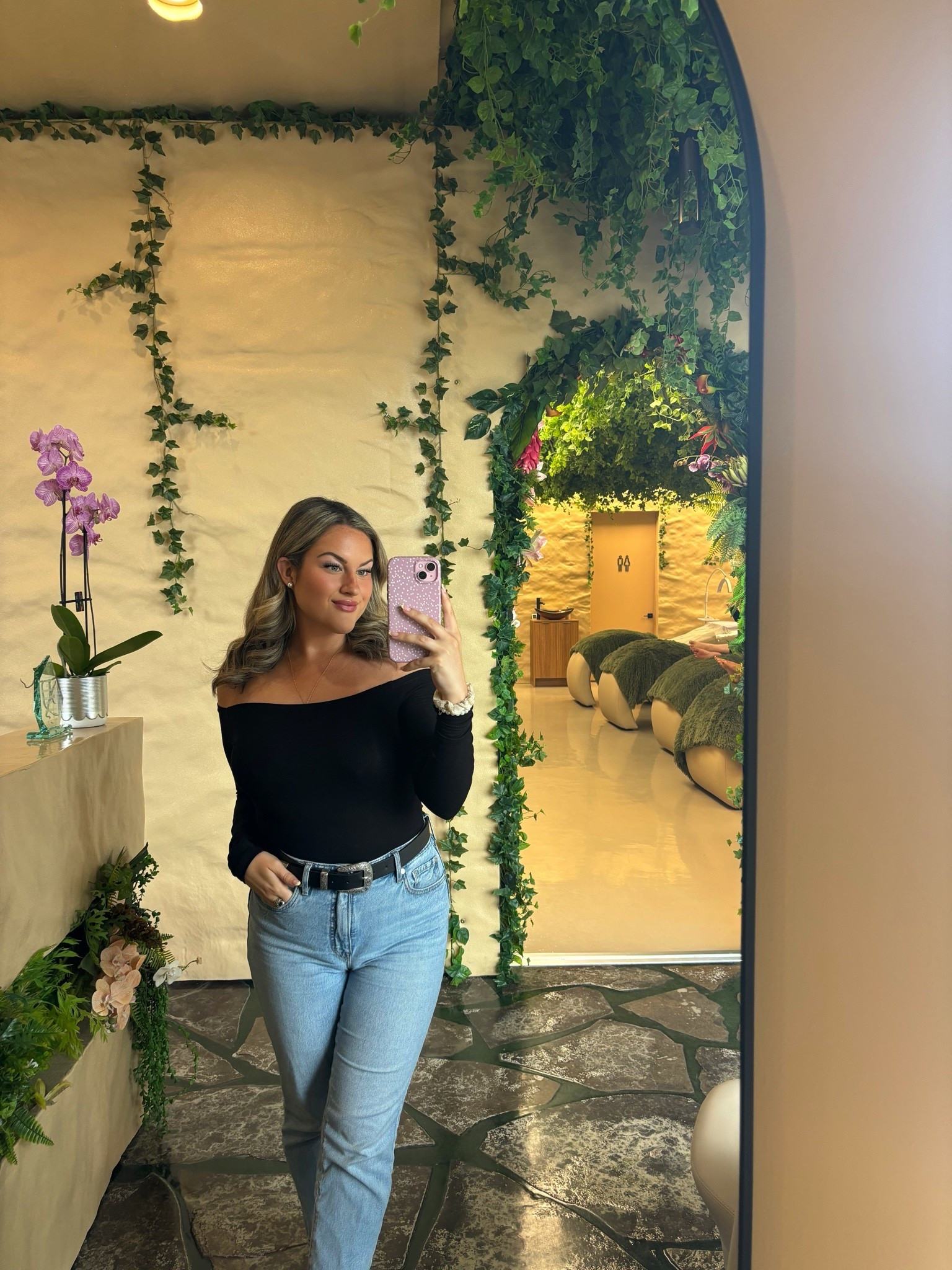Cutie work fit 🖤

#denim #workootd #summerfit #datenight #girlsdinner

#LTKsummer #LTKjeans #LTKdatenight
