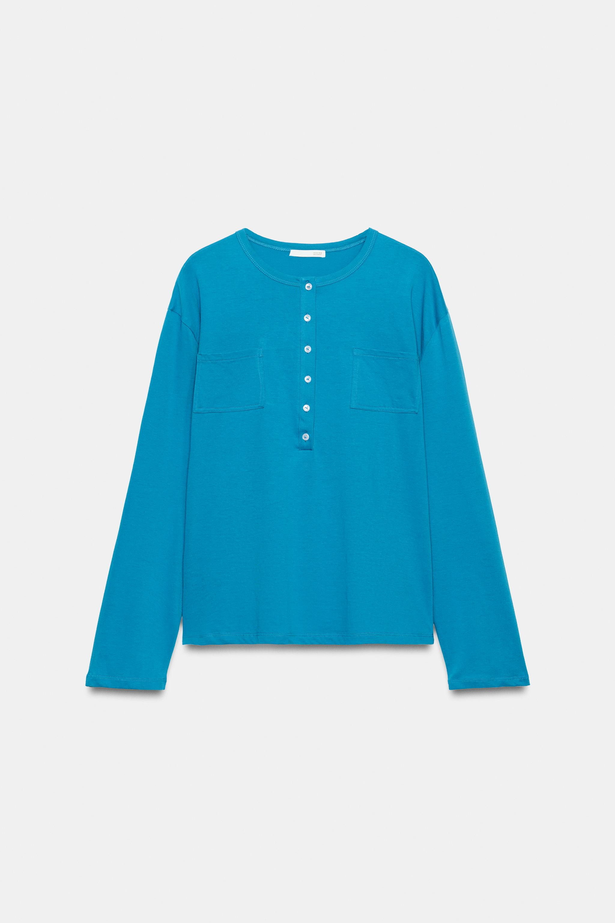 Model height: 178 cmOVERSIZE FIT - HENLEY NECK - LONG SLEEVET-shirt crafted from 100% cotton yarn... | Zara UK