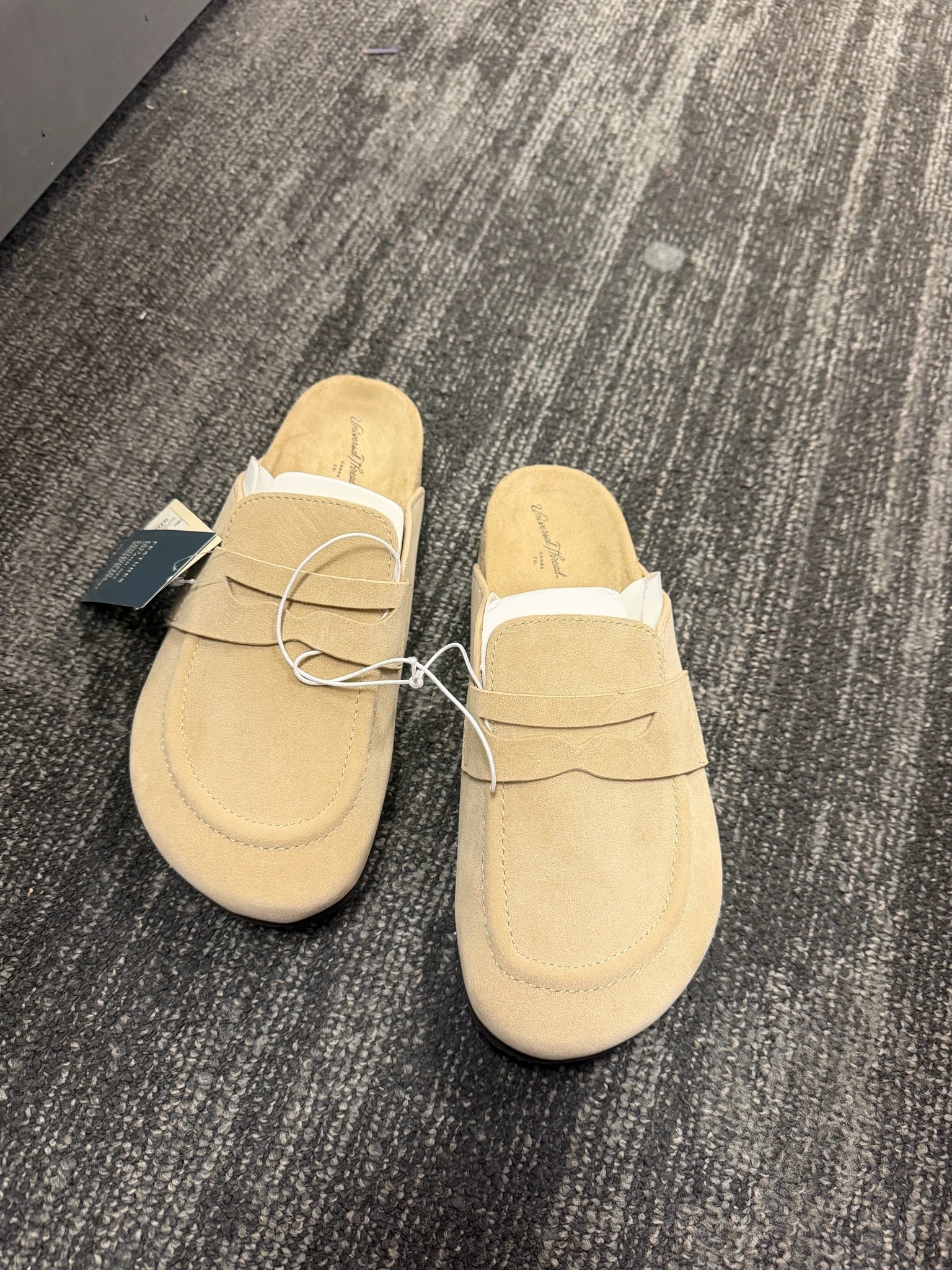 Cute fall shoes

#LTKWorkwear #LTKSeasonal #LTKgrwm