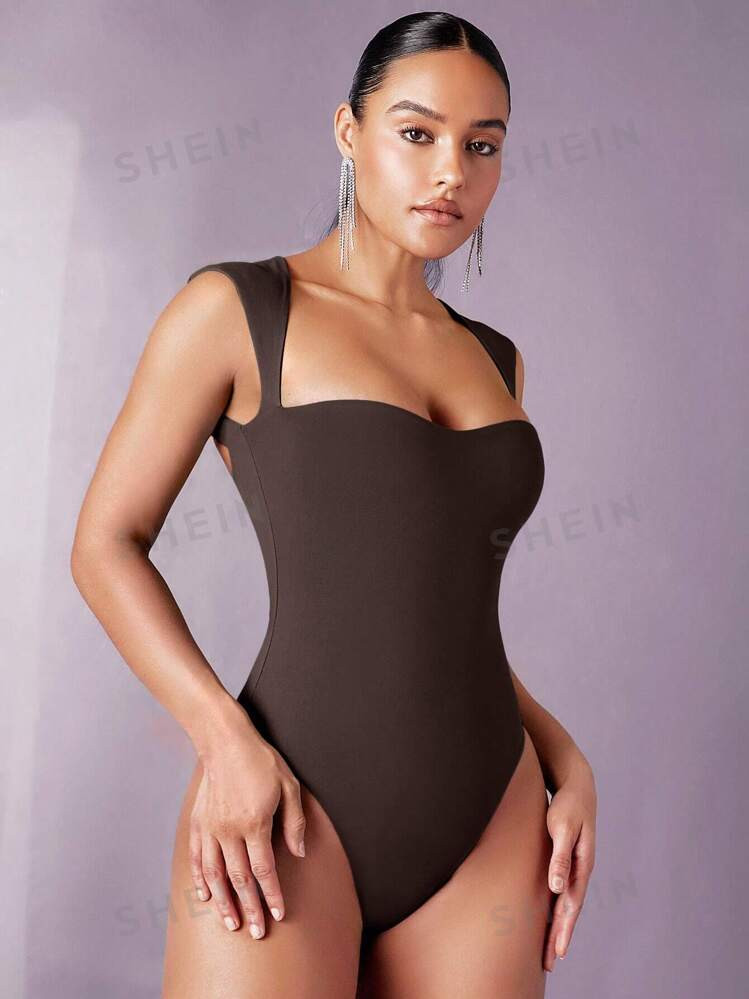 SHEIN BAE Solid Cut Out Back Bodysuit | SHEIN