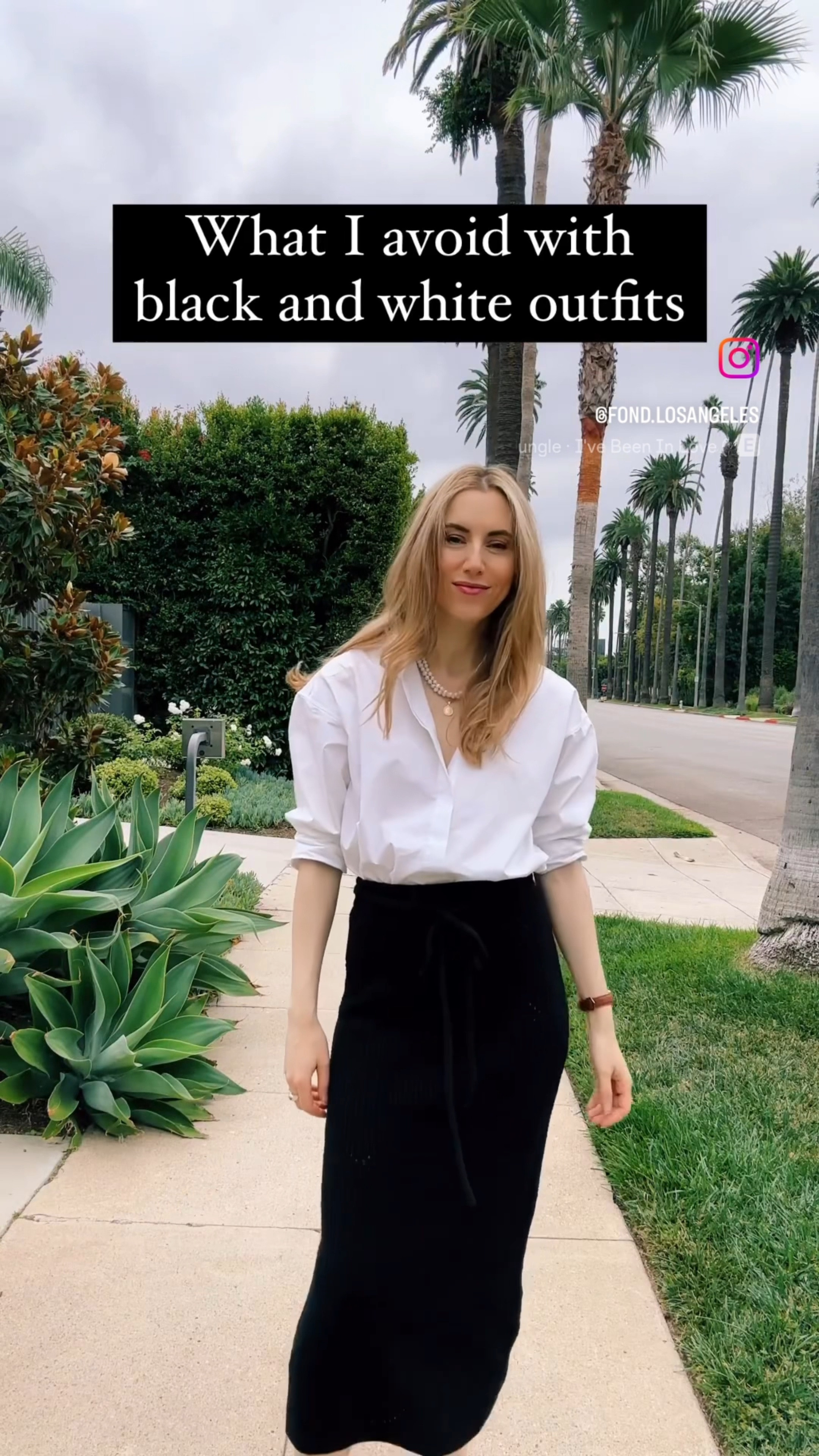 I love wearing black with white, and I’ve been more into it in the gaze of a New York old money aesthetic: minimal classic sportswear. 

Since I’m going for ease over drama, there are a few elements that I avoid. 

Human checkerboard: alternating big pieces in contrasting color (I made a video about it). I prefer limiting the impact of black meeting white. 

Big pops of color: I don’t like carrying colorful bags or wearing bright scarves with BW. Dainty jewelry with colorful gems or beads does add dimension and softness to BW, but a bright bag is too loud and cliché with this combo. 

Color block accessories: imagine a bag with a flap in a color different from that of the body (not a bag that has a different color trim or embellishment). Such a bag would compete for focus with the outfit and just create noise.

Instead, I opt for accessories that harmonize with the contrast rather than mirror it.

#LTKstyletip #LTKfindsunder50 #LTKworkwear