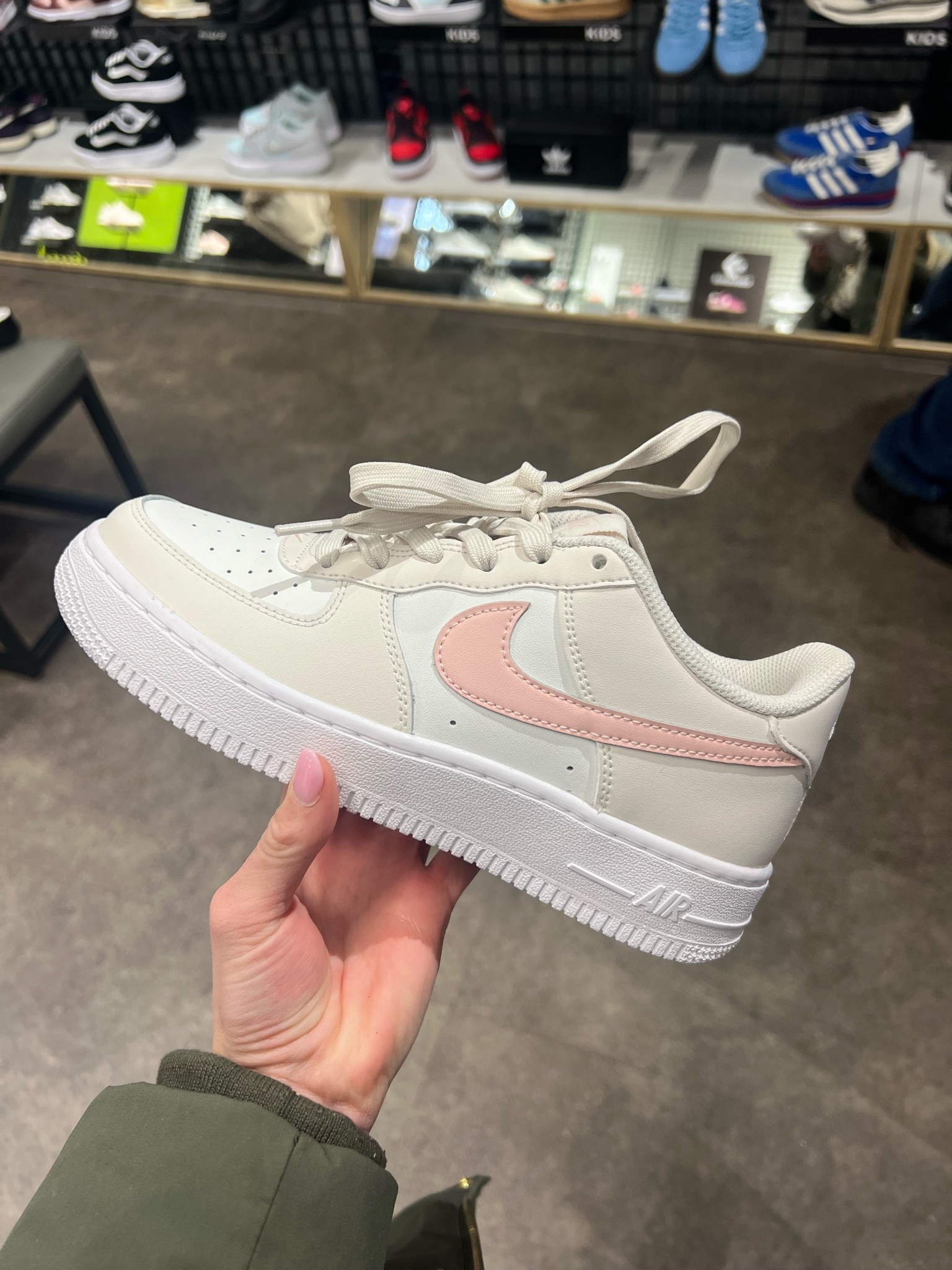 I’m a size 6.5 women’s, and get a big kids 5🫶🏻

#LTKShoeCrush #LTKStyleTip #LTKFindsUnder100