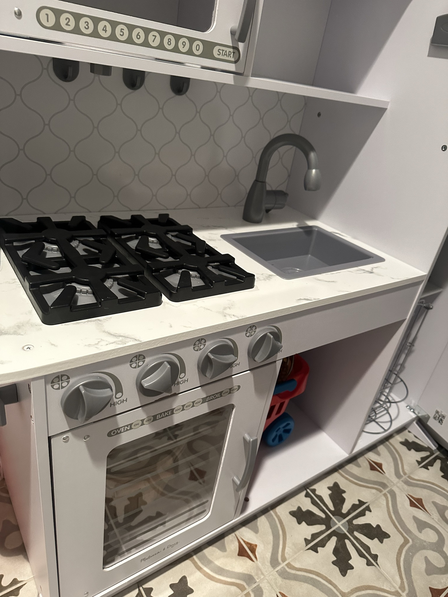 This kitchen set from Melissa and Doug is a hit with the littles in my life. It comes with everything for the little chef’s in the making! 

#LTKGiftGuide #LTKkids #LTKbaby