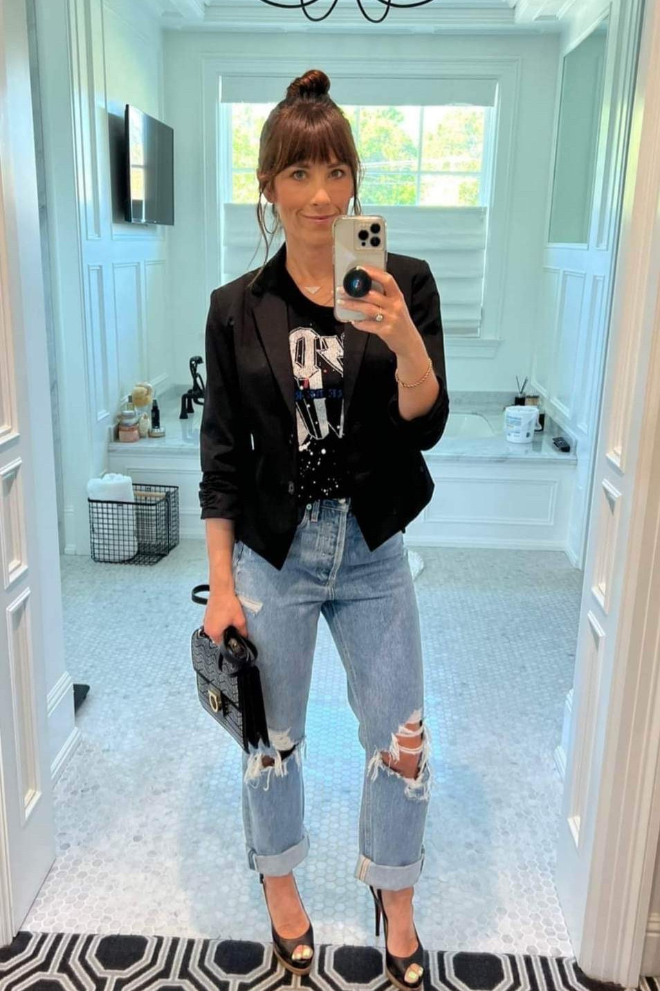 Dinner with D

#LTKstyletip #LTKitbag #LTKshoecrush