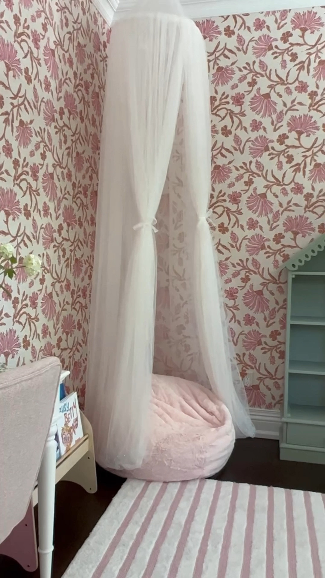 Little girl’s room

Bedroom design, kids room, girly room, princess room, reading book, tulle canopy, beanbag chair, fun room, pink room 

#LTKKids #LTKVideo #LTKHome