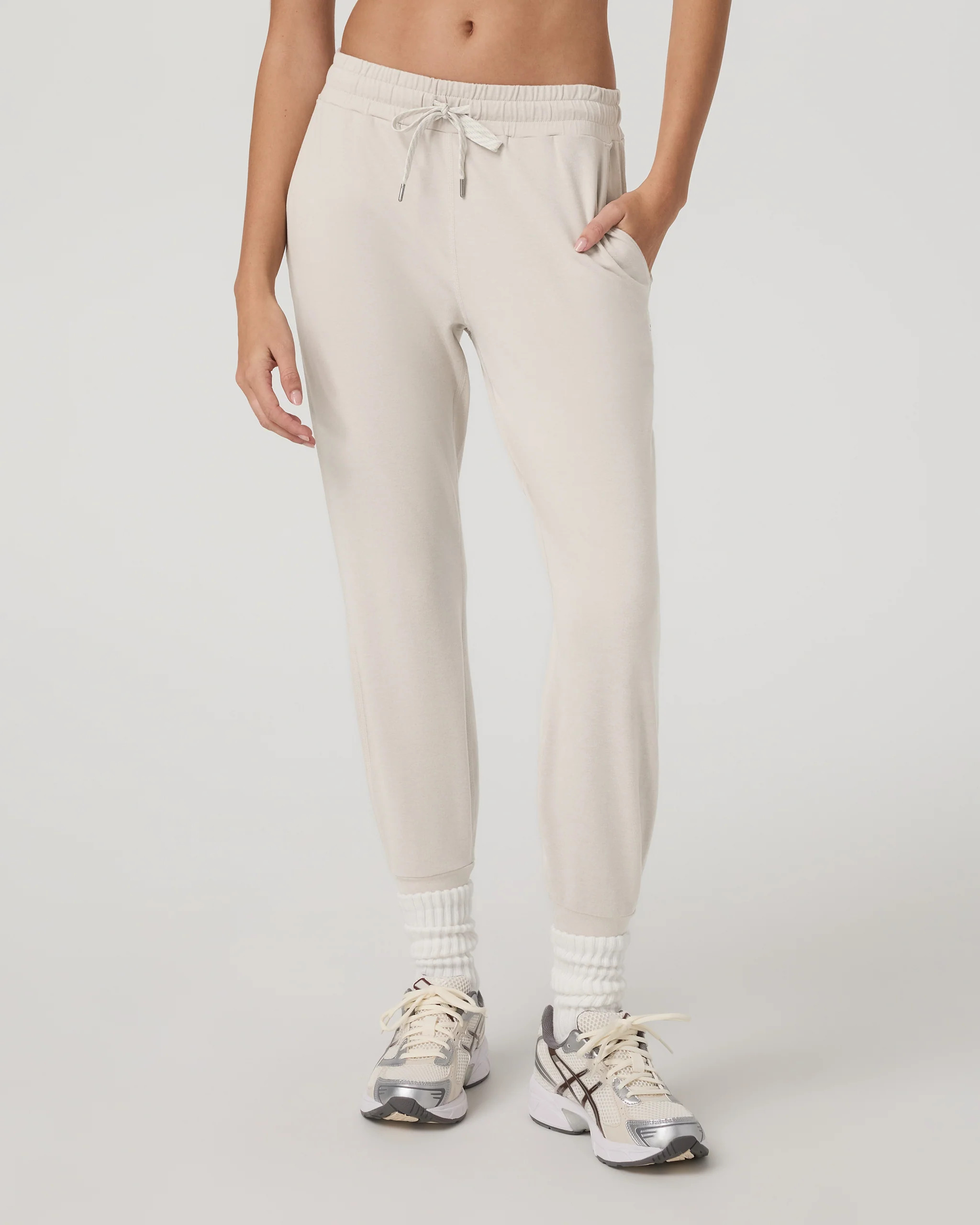 Performance Jogger | Ecru Heather Joggers | Vuori | Vuori Clothing (US & Canada)