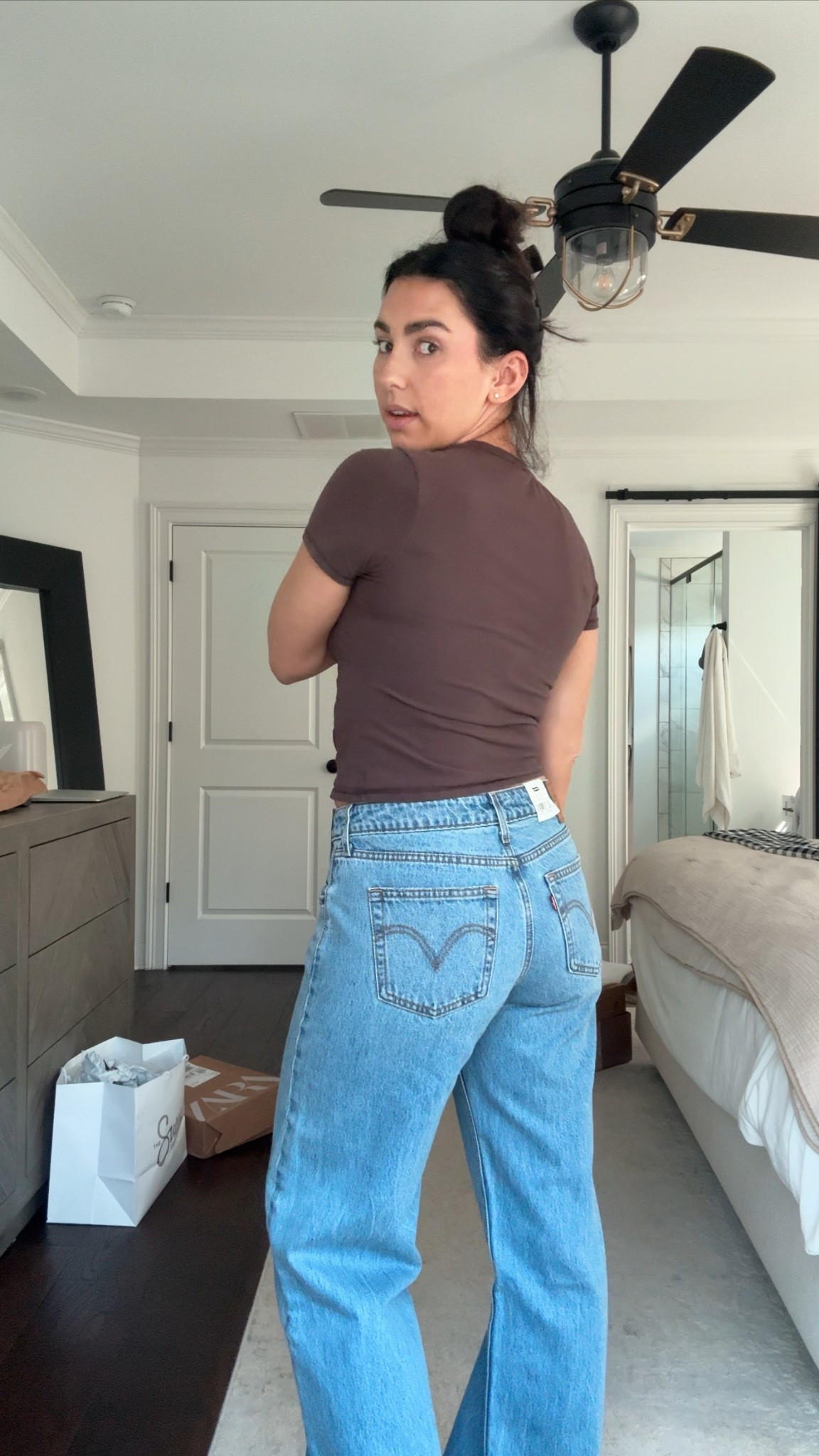 The most perfect low rise jeans 

#LTKStyleTip