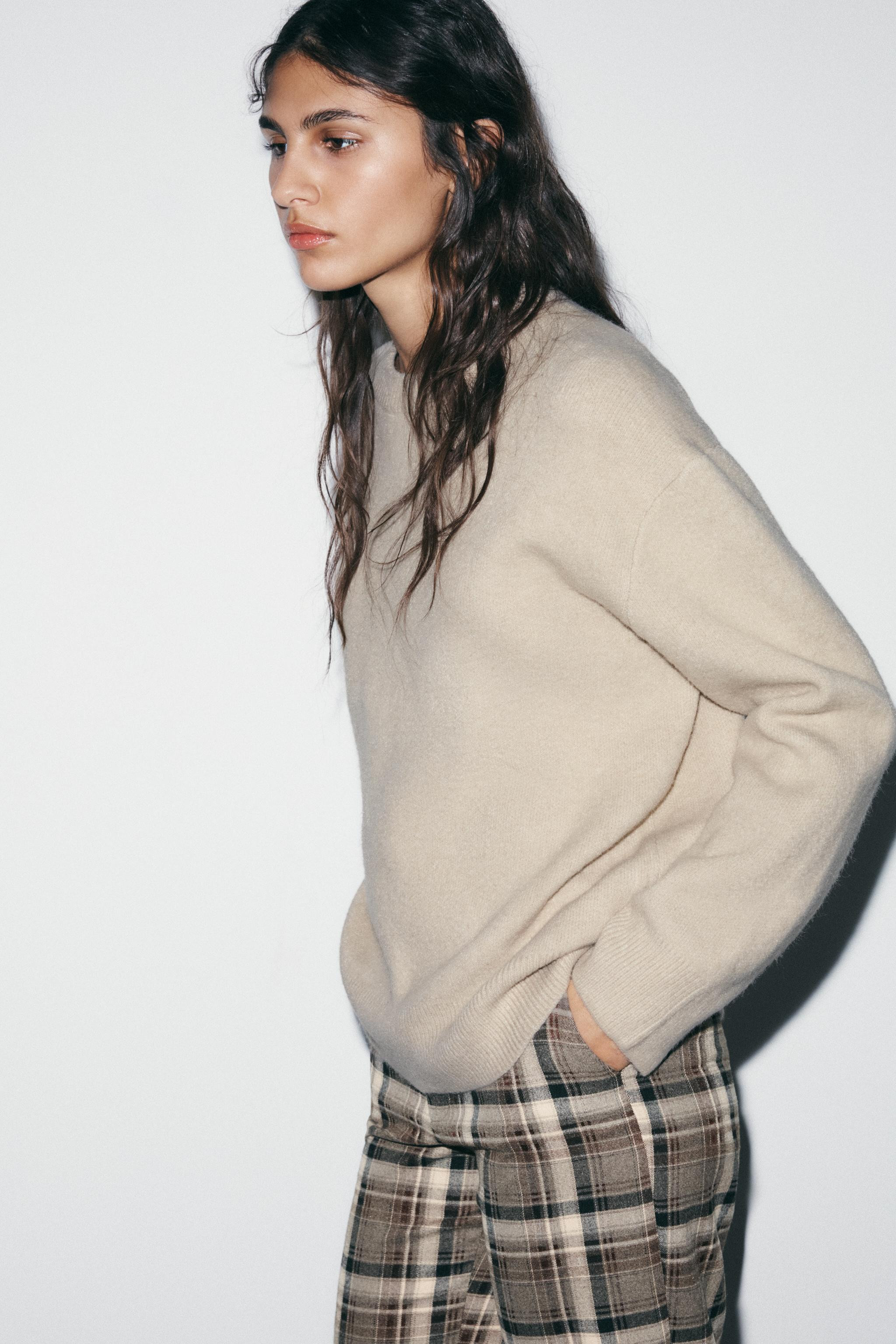 PULL EN MAILLE UNI | Zara FR