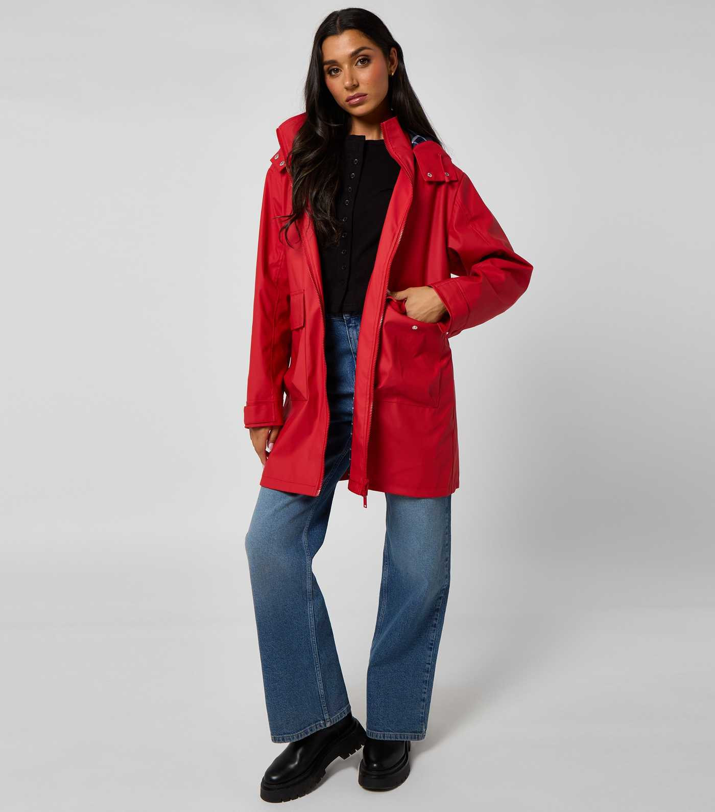 Urban Bliss Bright Red Rubberised Raincoat | New Look | New Look (UK)