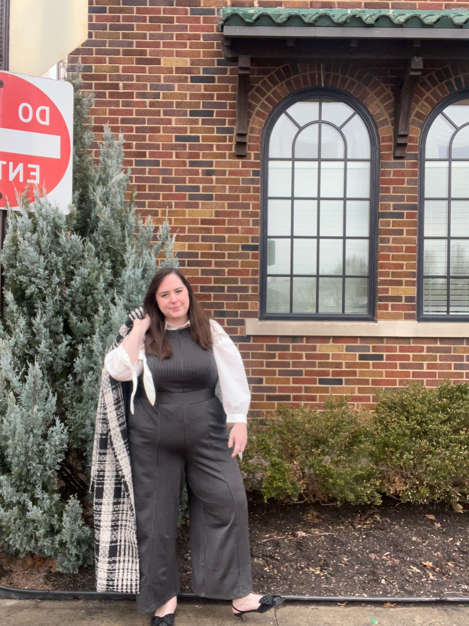 Love this pinstripe jumpsuit! 

#LTKFindsUnder100 #LTKPlusSize #LTKMidsize