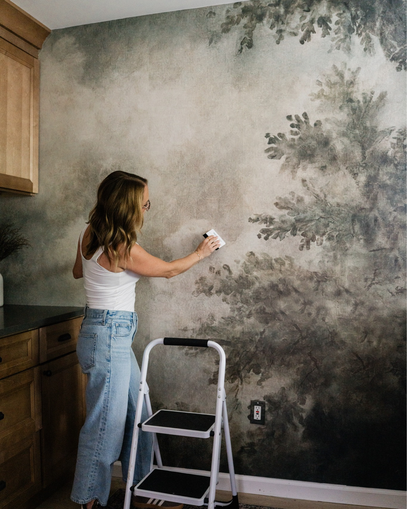 Adding the Weathered Sky (Teal) mural from my NEW collection with Wall Blush to my laundry room was the perfect finishing touch! I’m in love with how this room feels now 😍

Laundry Room | Wallpaper 

Come Stay Awhile, Amanda Vernaci

#LTKHome