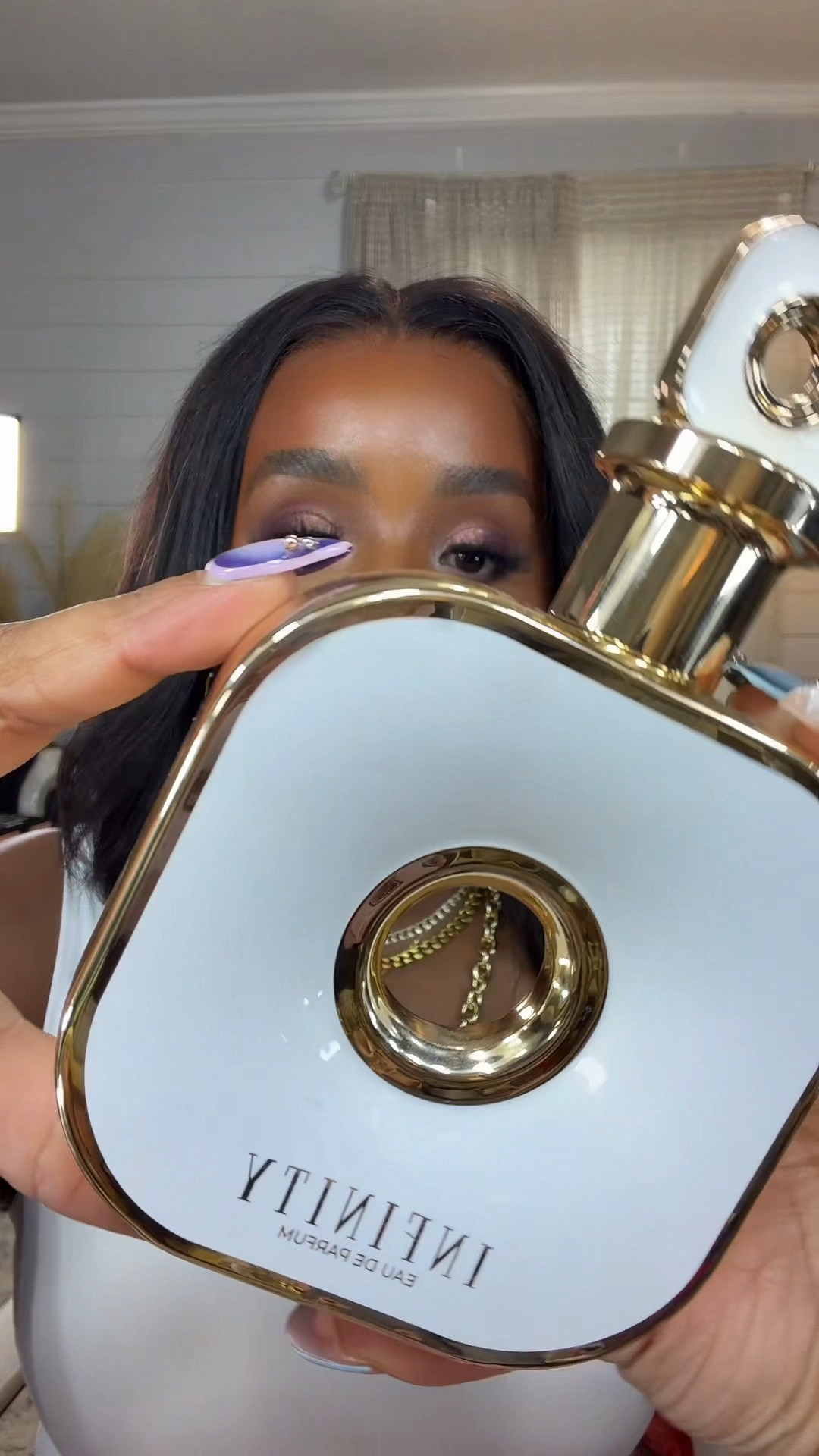 This is one of my most complimented fragrances. The smell lingers and people compliment me on it all the time. #perfume #fragrances