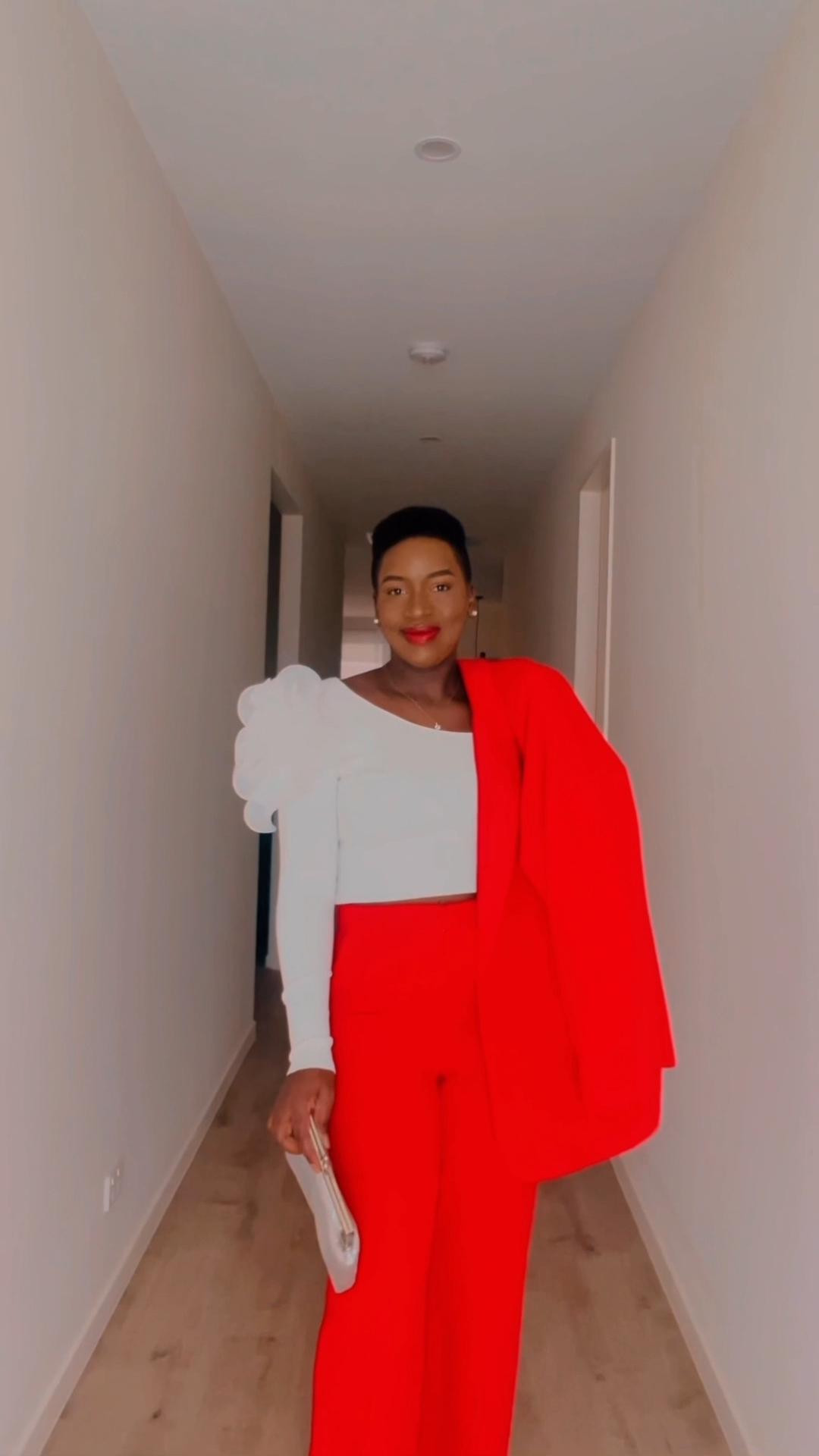 The most fashionable suit ❤️ 

#LTKaustralia #LTKstyletip #LTKfamily