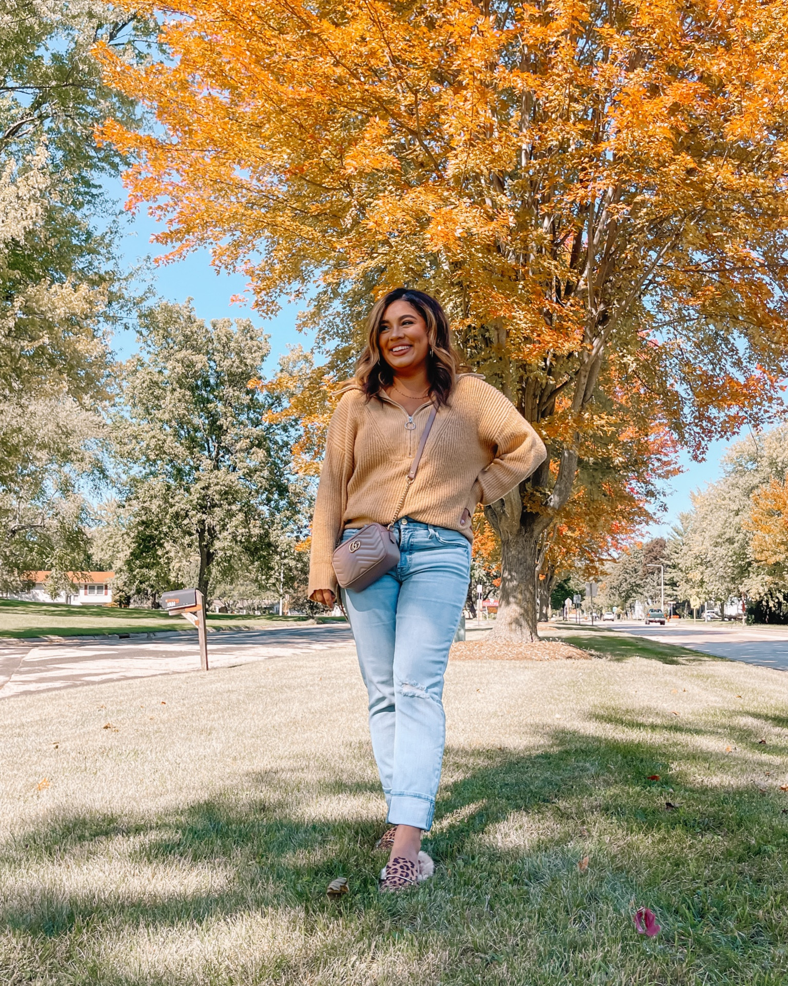 Fall outfit / fall fashion / casual fall outfit / casual fall fashion / midsize fashion / midsize mama 

#LTKSeasonal #LTKcurves