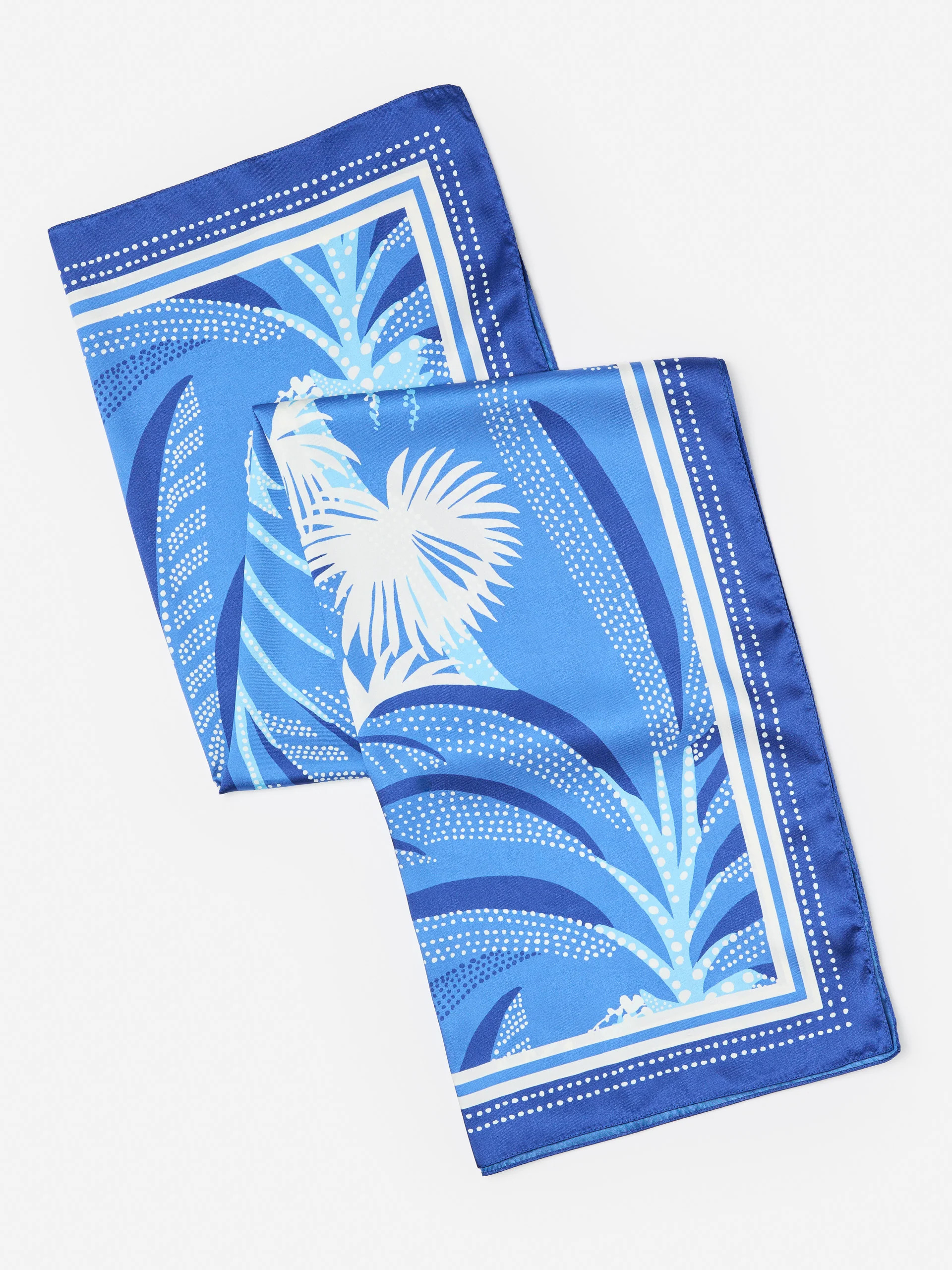 Gemma Scarf in Mega Campion Border | J.McLaughlin