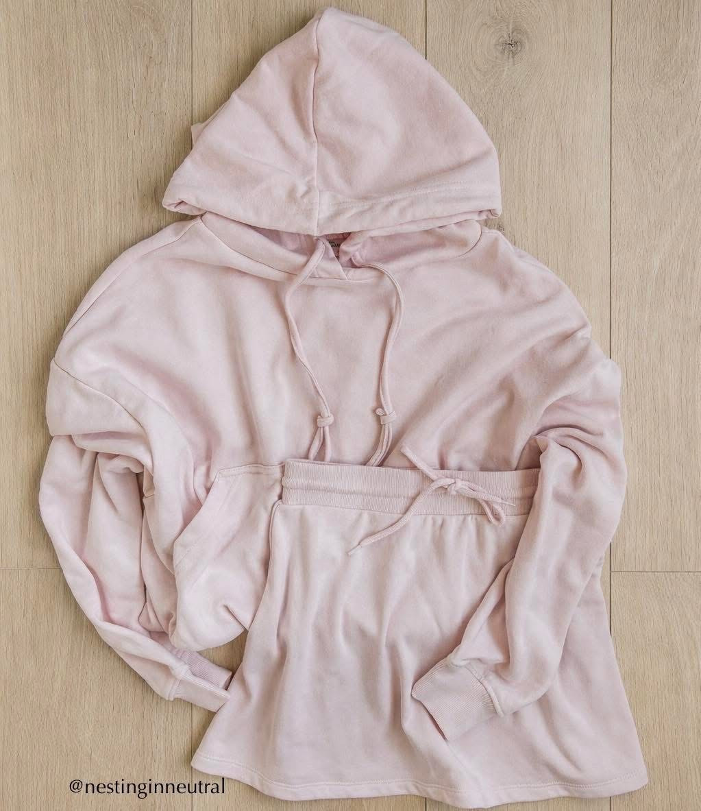 Okay but HOW cute is this bubble hoodie + skort set?! 😍 The perfect mix of comfy + put-together… like you tried, but didn’t try ✨I think the TEENS will love it too! 


Skirt, hoodie, summer, pink

#LTKActive #LTKTravel #LTKU