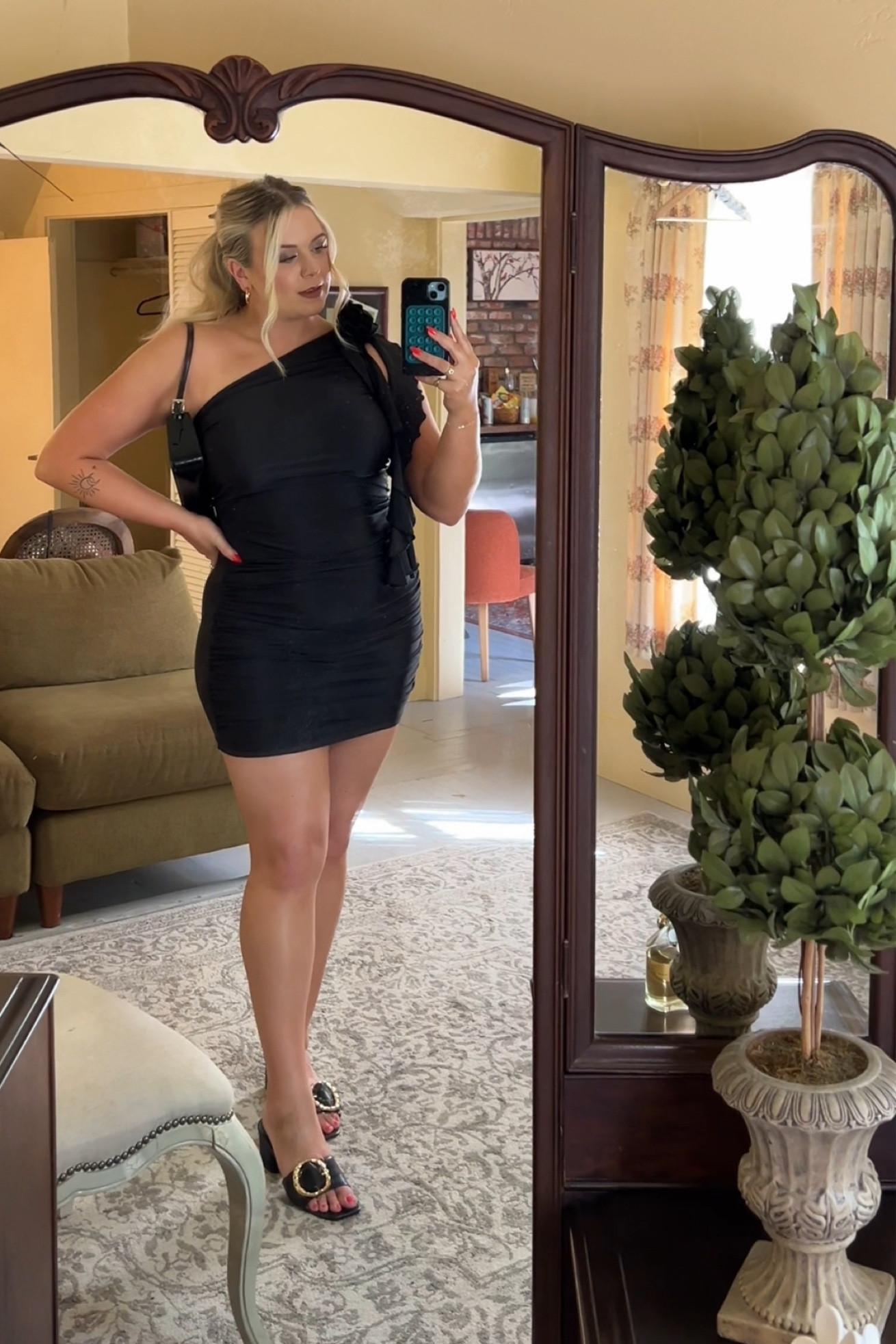 this dress is so flattering and perfect for any event! 🥀

#LTKStyleTip #LTKWedding #LTKFindsUnder50