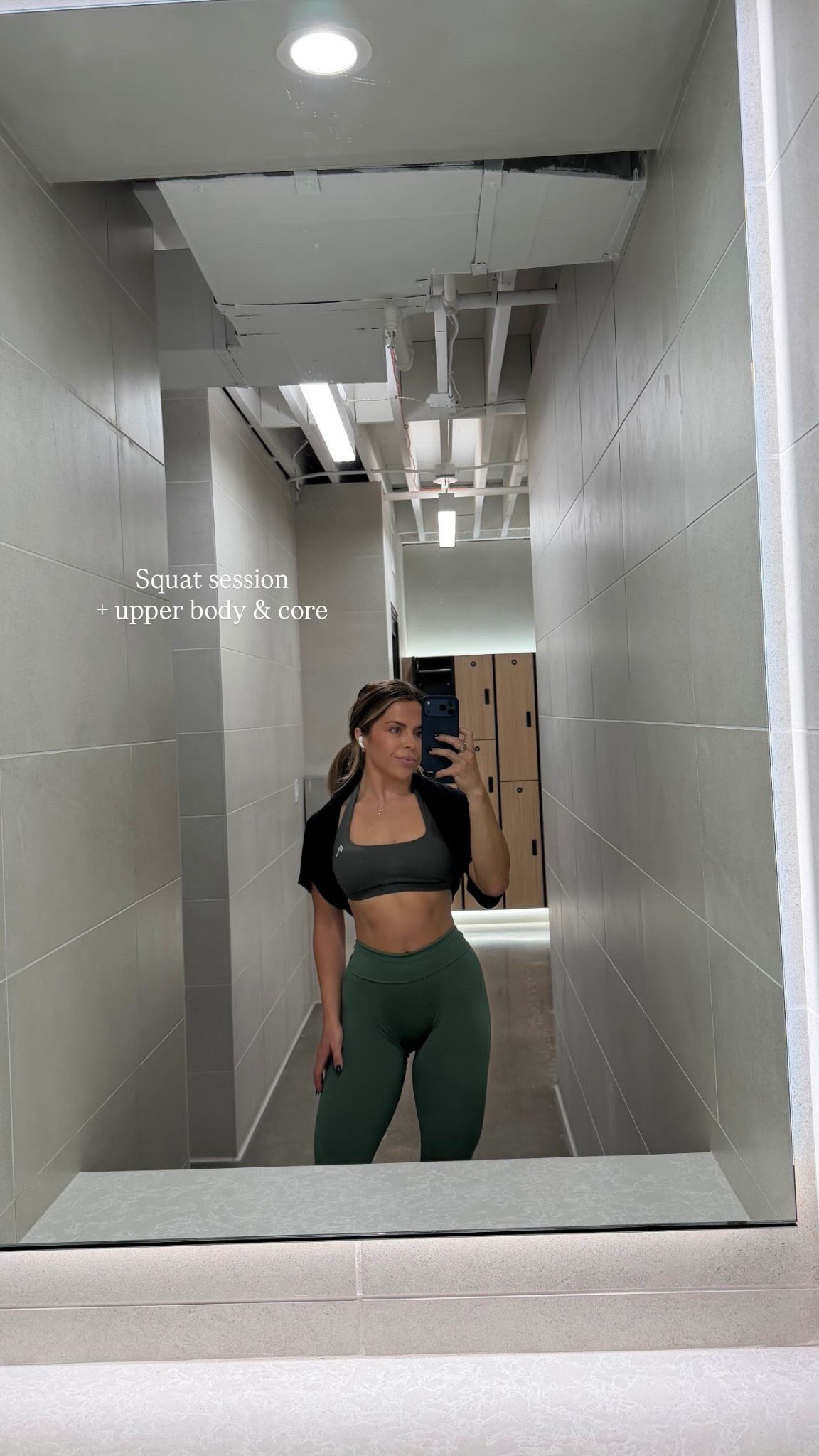 Squat session + upper body & core. Use code KKFIT to save! 💚

#LTKStyleTip #LTKActive