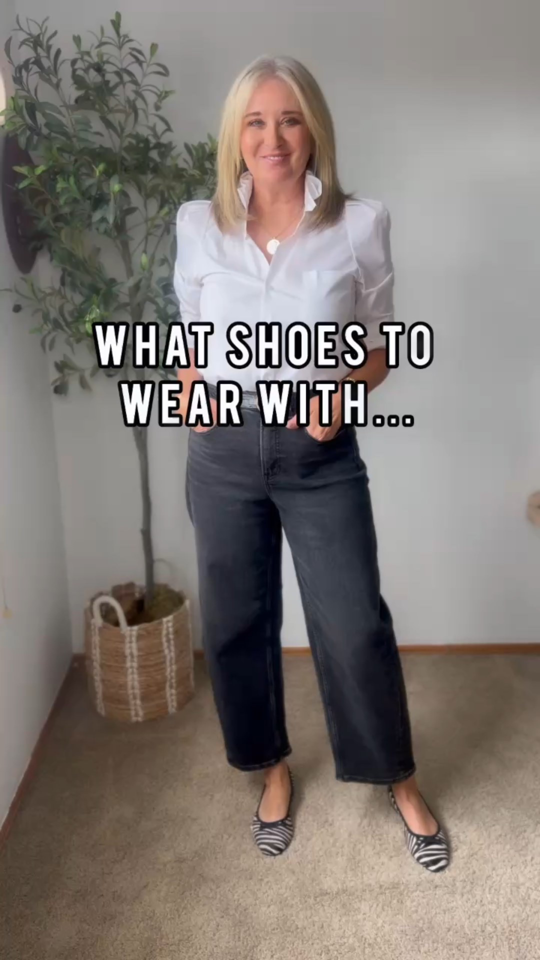 What shoes to wear with Barrel jeans.
Use code: DAWNXSPANX for a discount on your First Spanx purchase! 

Use code: F4_DAWN20 for 20% off

Black jeans size medium, blue denim tts

#LTKFindsUnder100 #LTKOver40 #LTKStyleTip