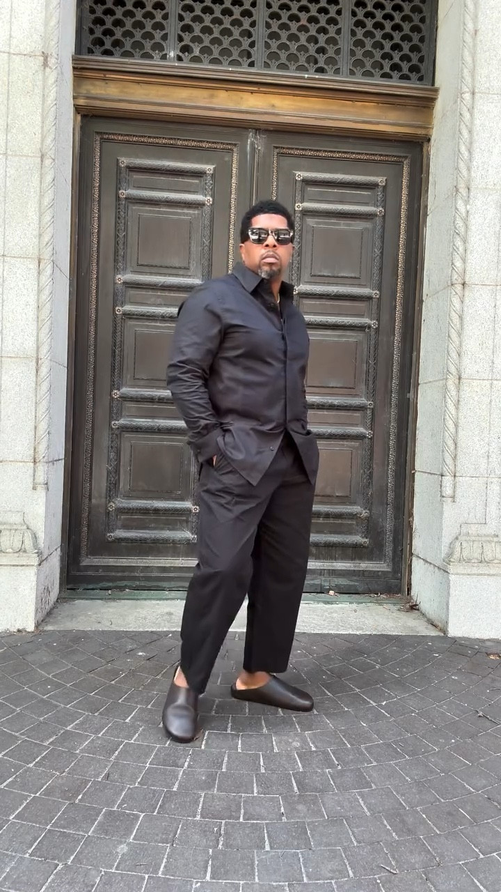 This isn’t your basic fall fit. It’s formal-meets-street, The anti-uniform uniform.

@cosstores barrel leg joggers 
@bananarepublic tuxedo shirt 
@bananarepublic brown leather clogs 
@rayban eyewear 

#fall #fallfashion #leather #contentcreator #content  #monday #style #menwithstyle #styleinspo #fashion #menswear #menstyledaily #trending #mensfashion #Fashionreels #fashionblogger #meta #reels #reelsi̇nstagram #kappa #allblack 
#menswearinfluencer  #viral  #votd  #photography #blackman  #OOTD #menswearblogger  less