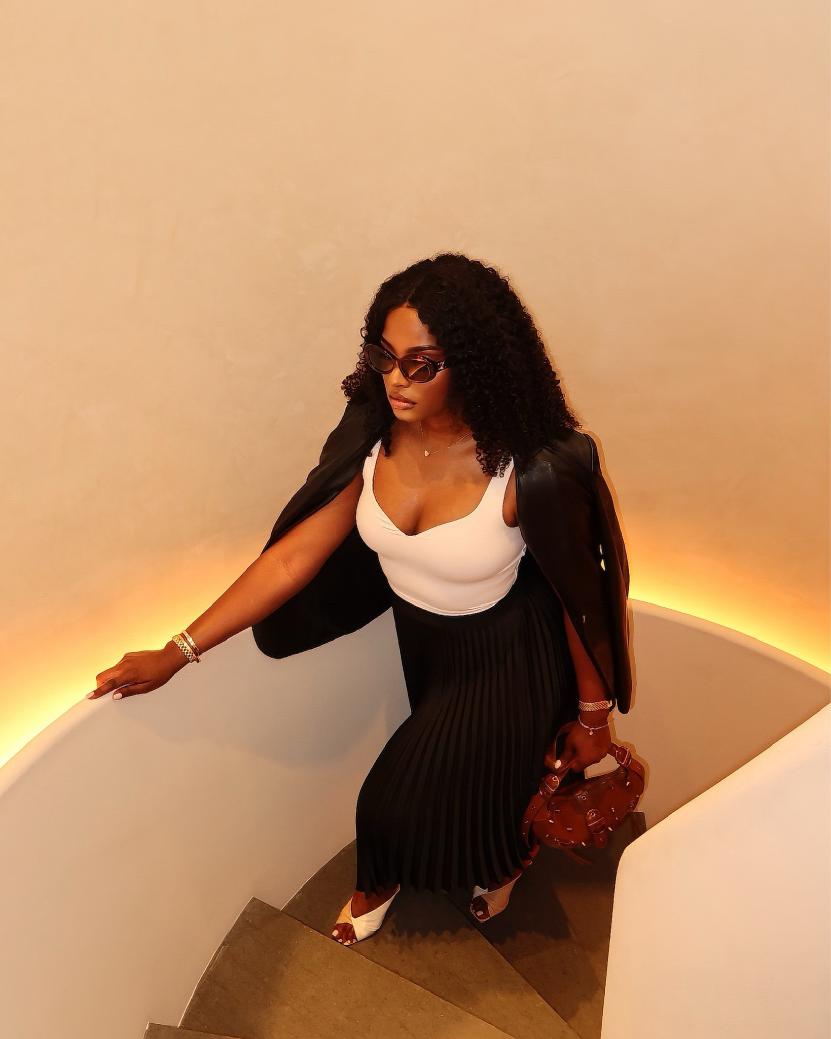 Got the shoes from Saks fifth a while back  and can’t find them but sub’d them with some cute kitten heels i found!

#LTKStyleTip #LTKBeauty #LTKVideo