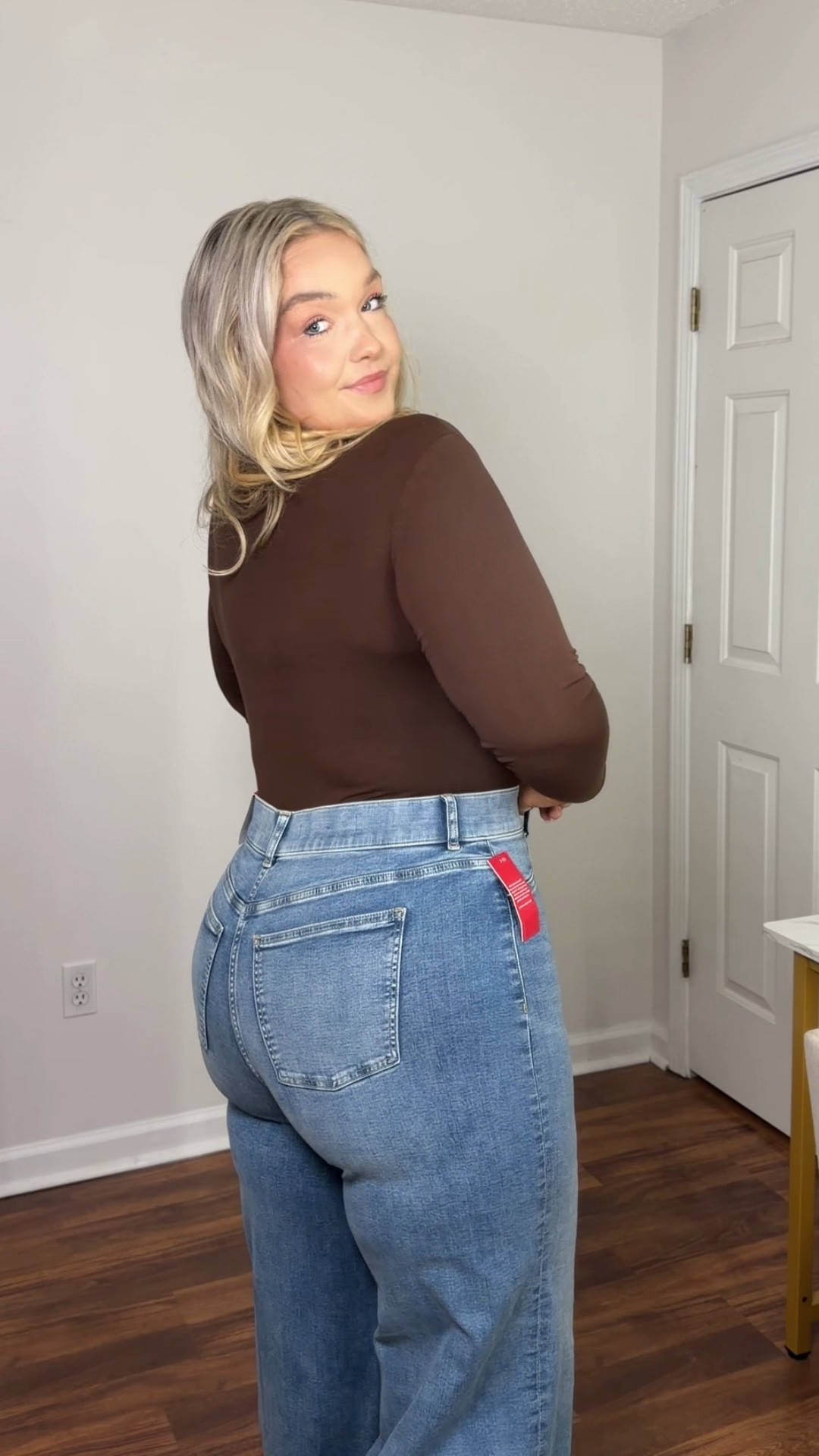 ummmm Alexa, order me 5 more 🥹 
how did I not know @spanx has all the essentials? 

Link in bio to shop ❤️✨ 

#spanxpartner #spanxsociety #plussize